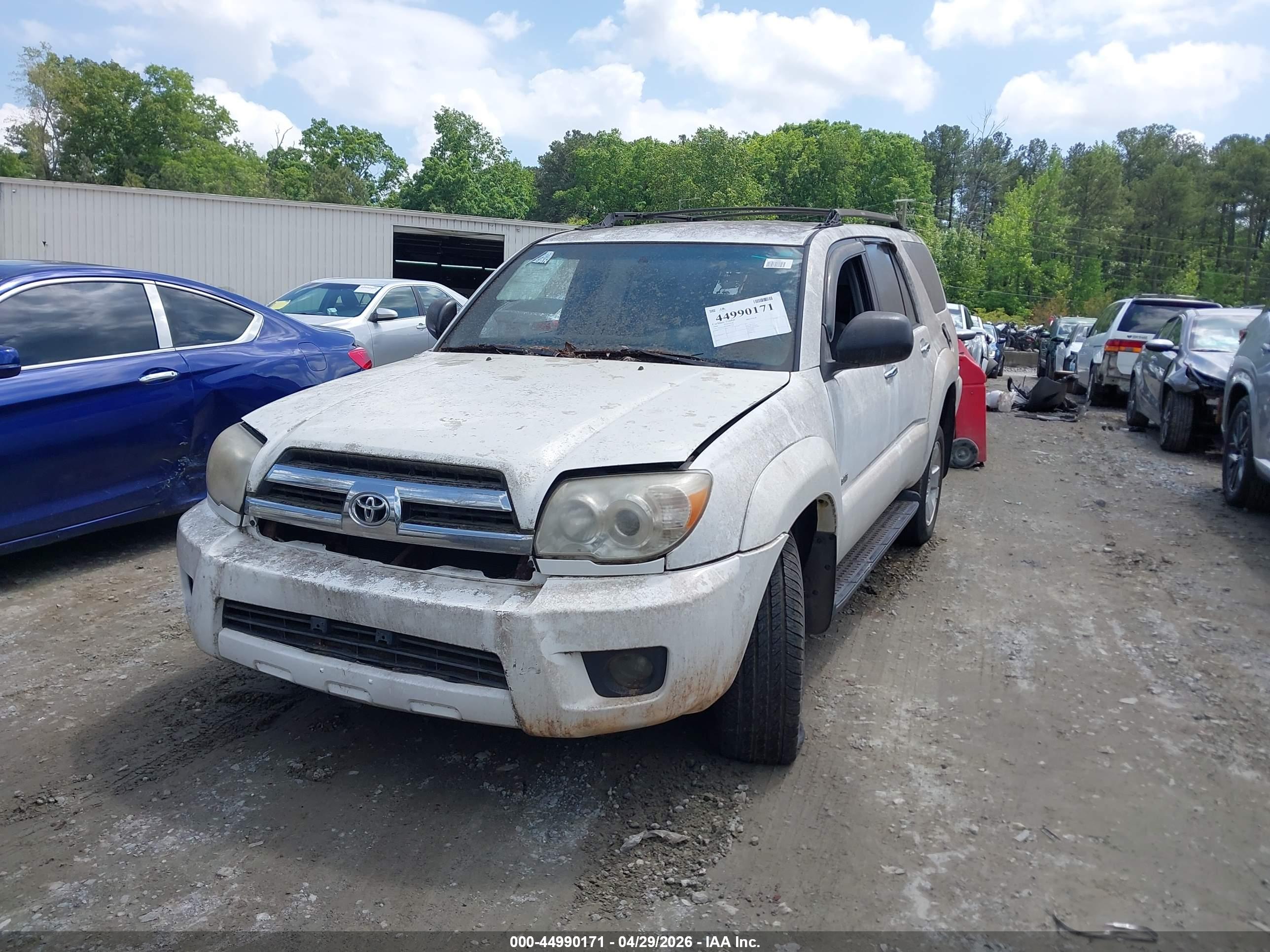 TOYOTA 4RUNNER image 2