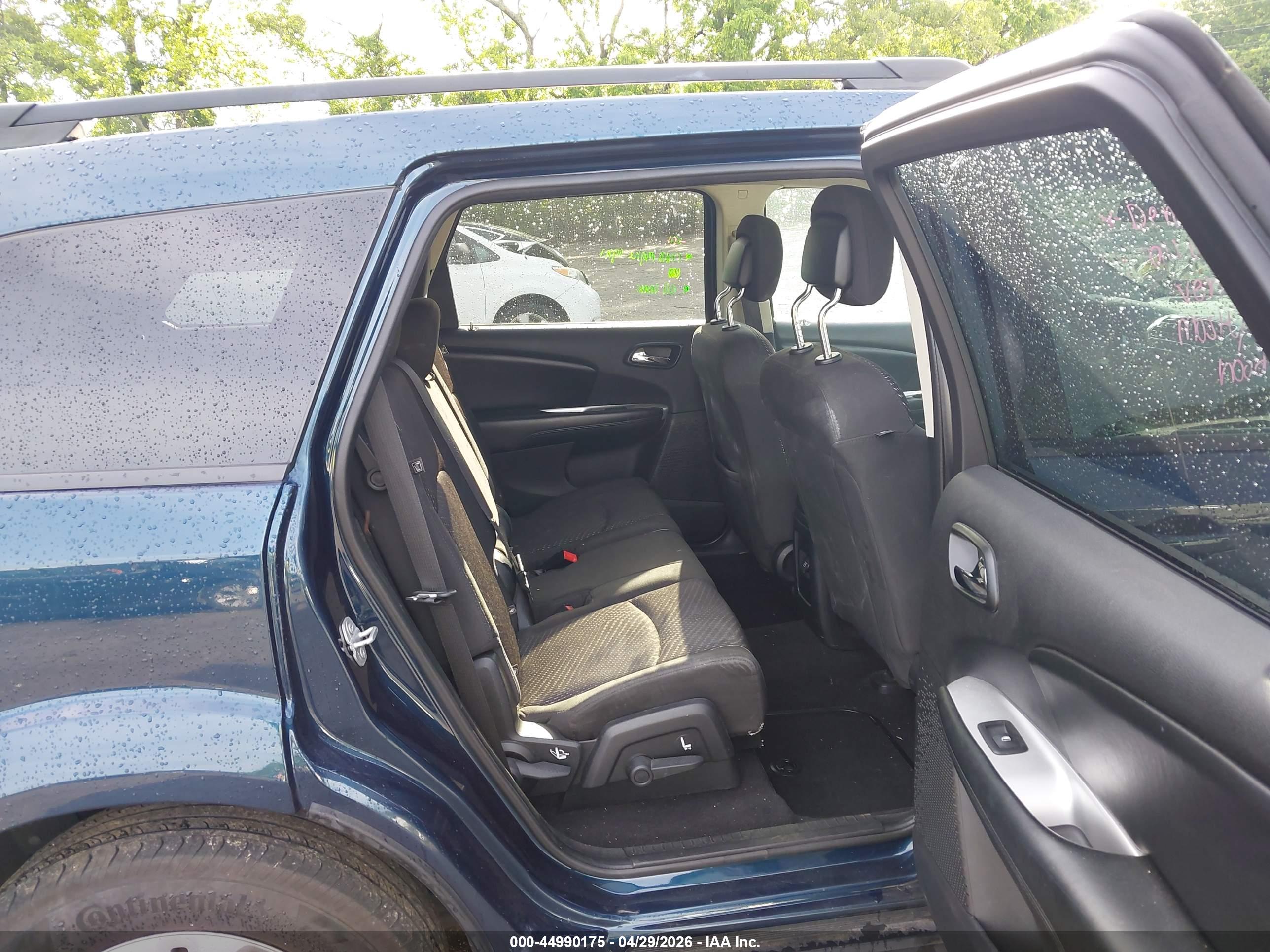 DODGE JOURNEY image 8