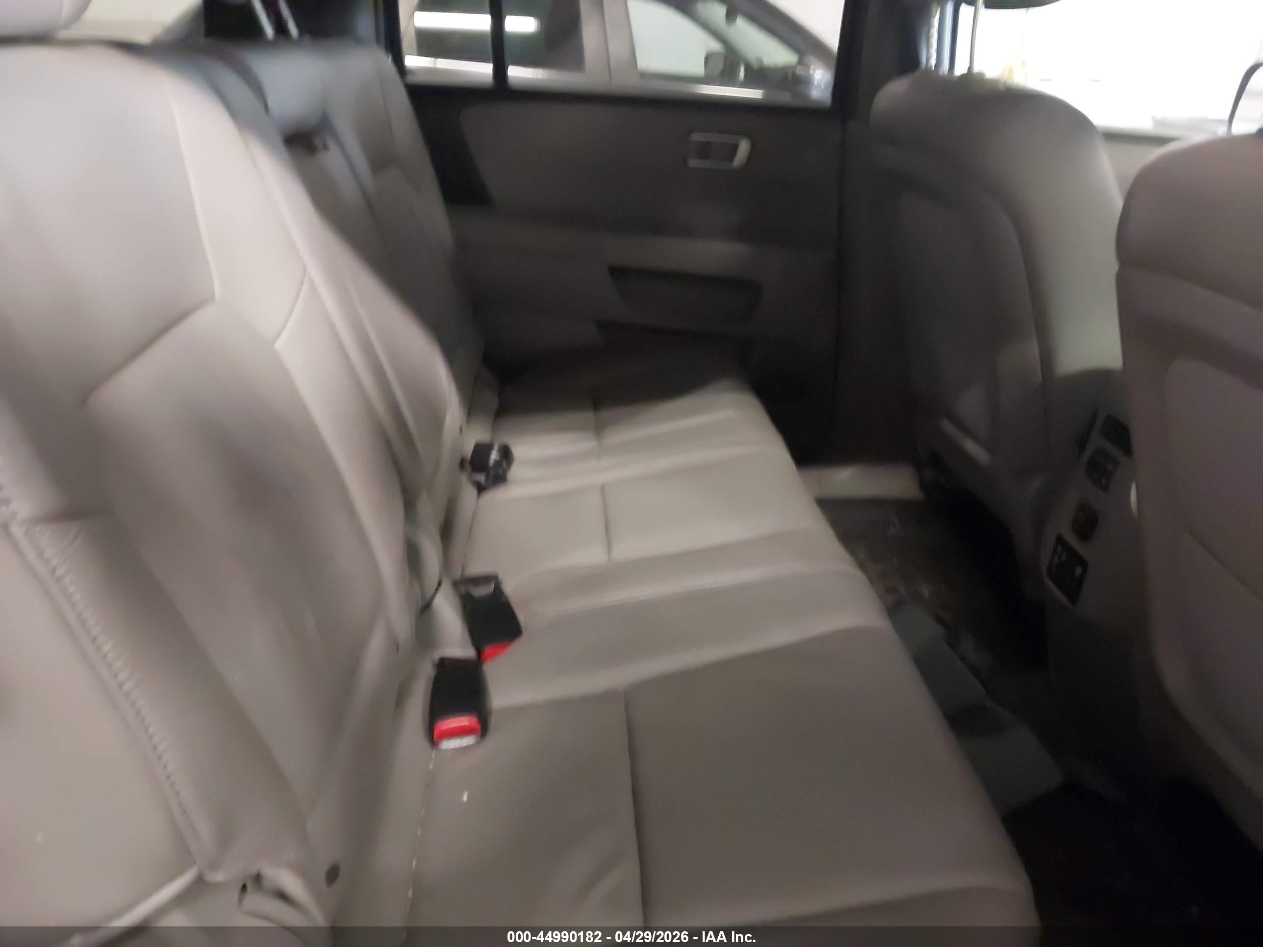 HONDA PILOT image 8