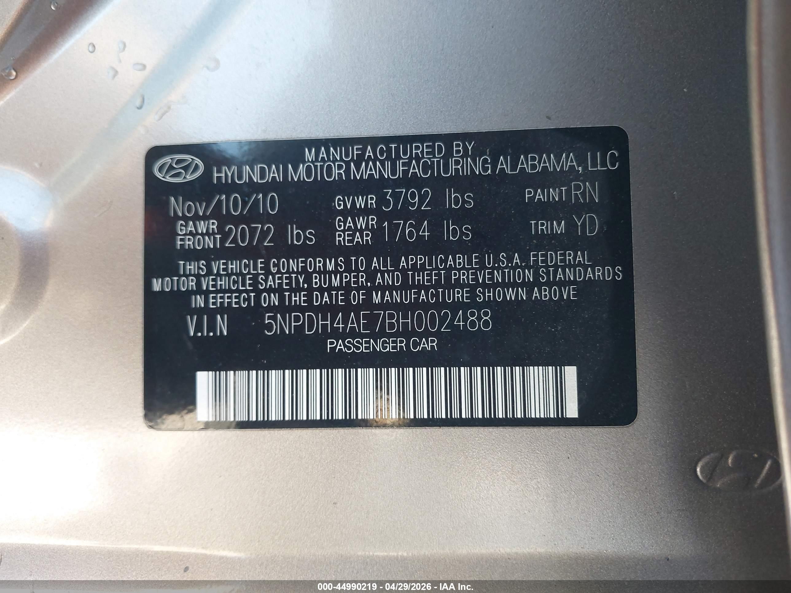 HYUNDAI ELANTRA image 9