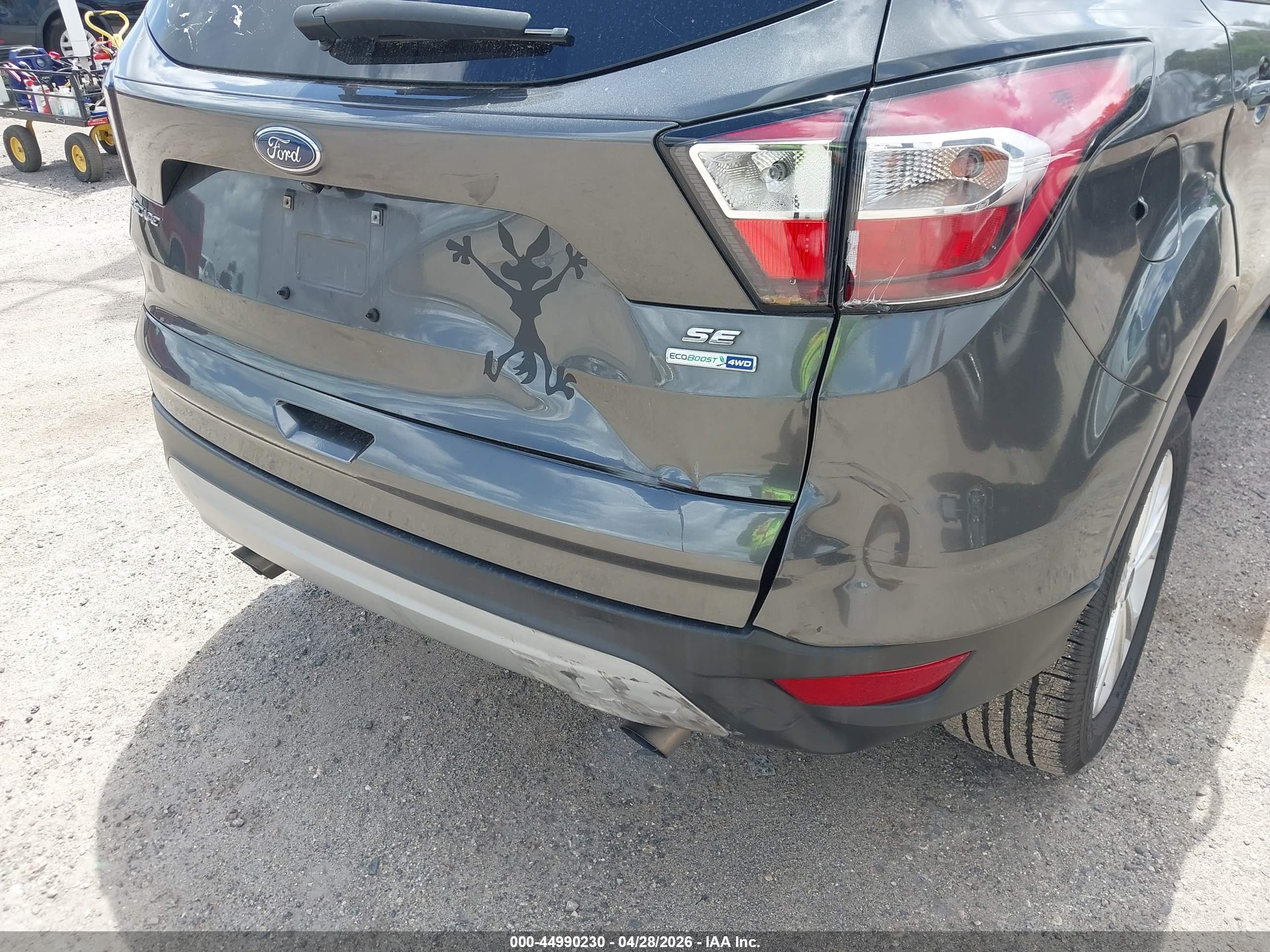 FORD ESCAPE image 6