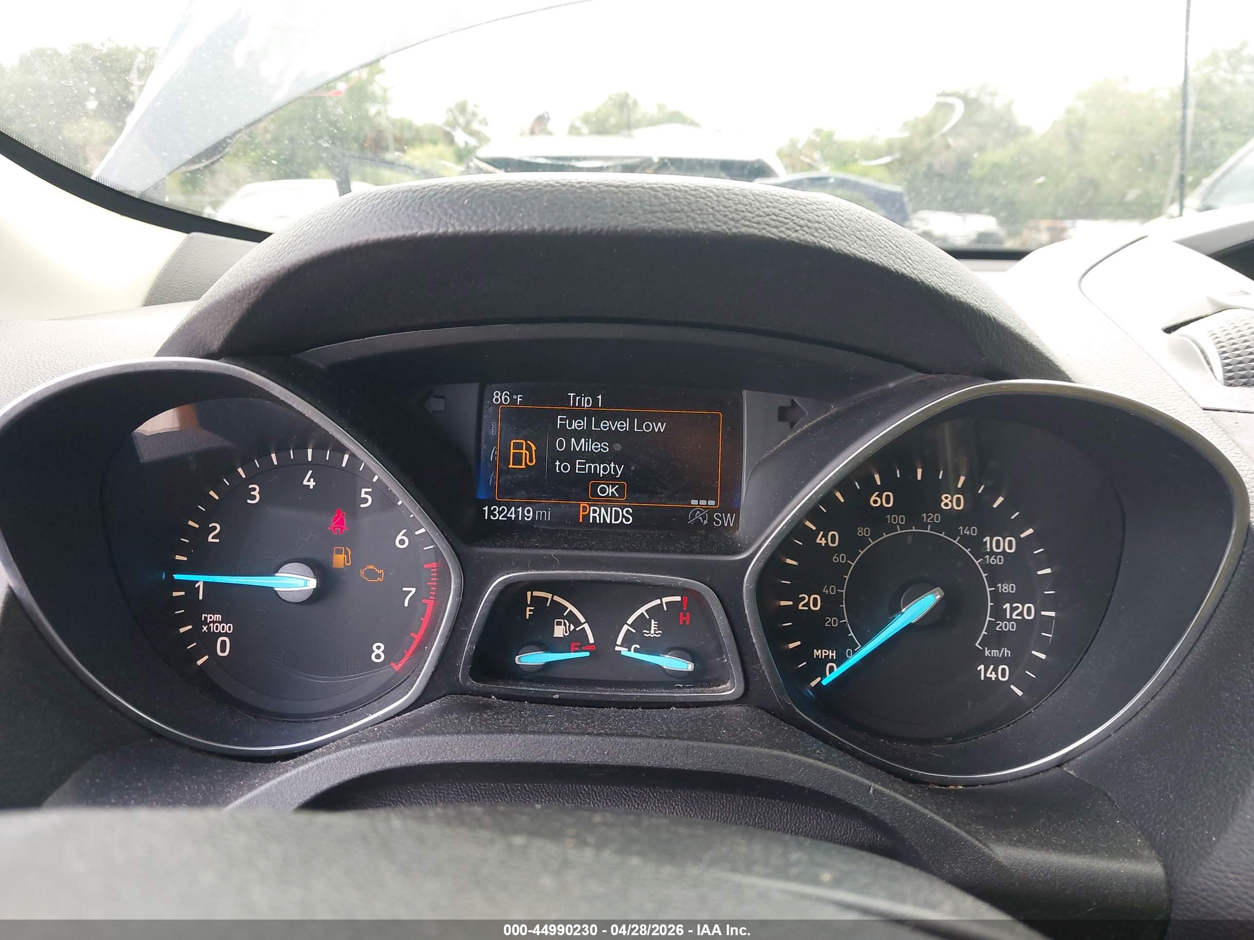 FORD ESCAPE image 7