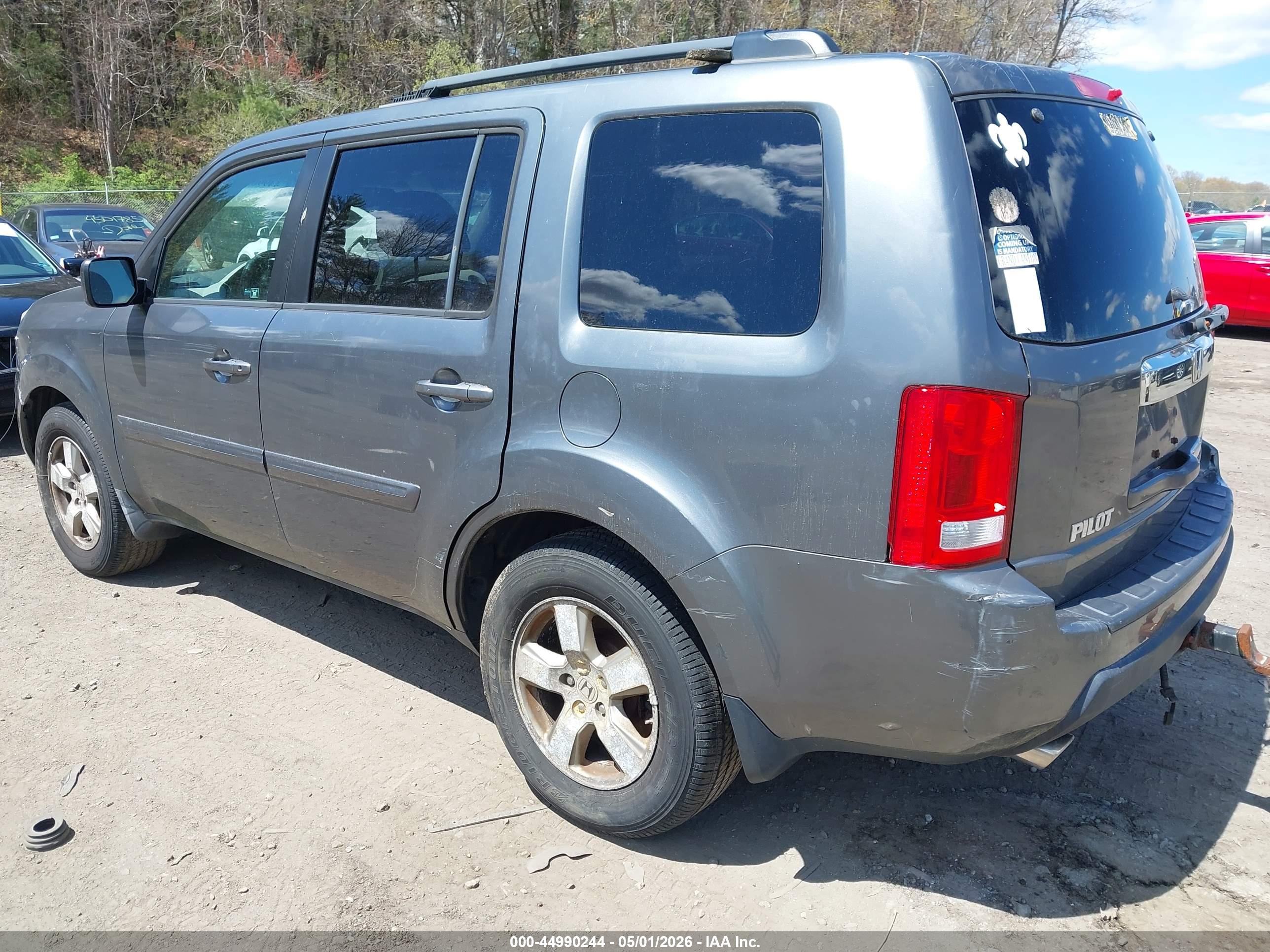 HONDA PILOT image 3
