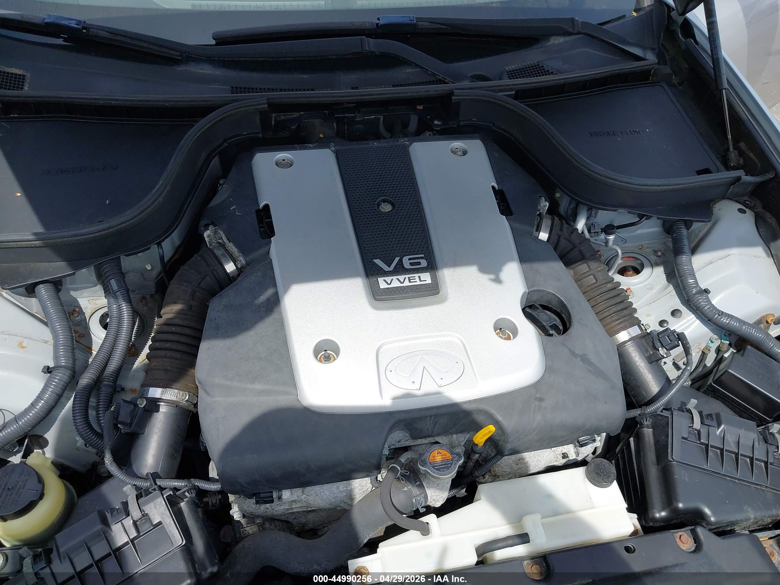 INFINITI G37 image 10