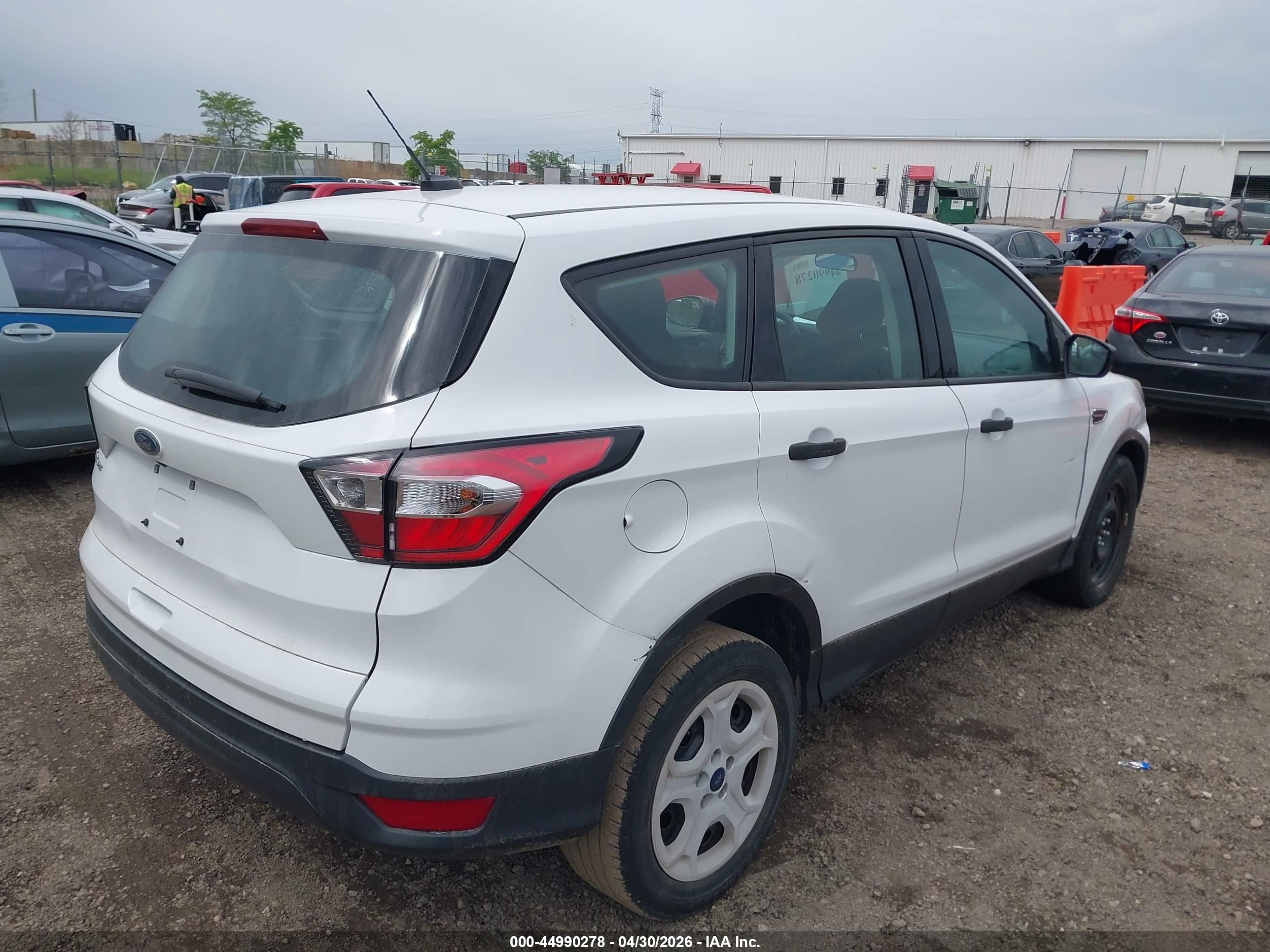 FORD ESCAPE image 4