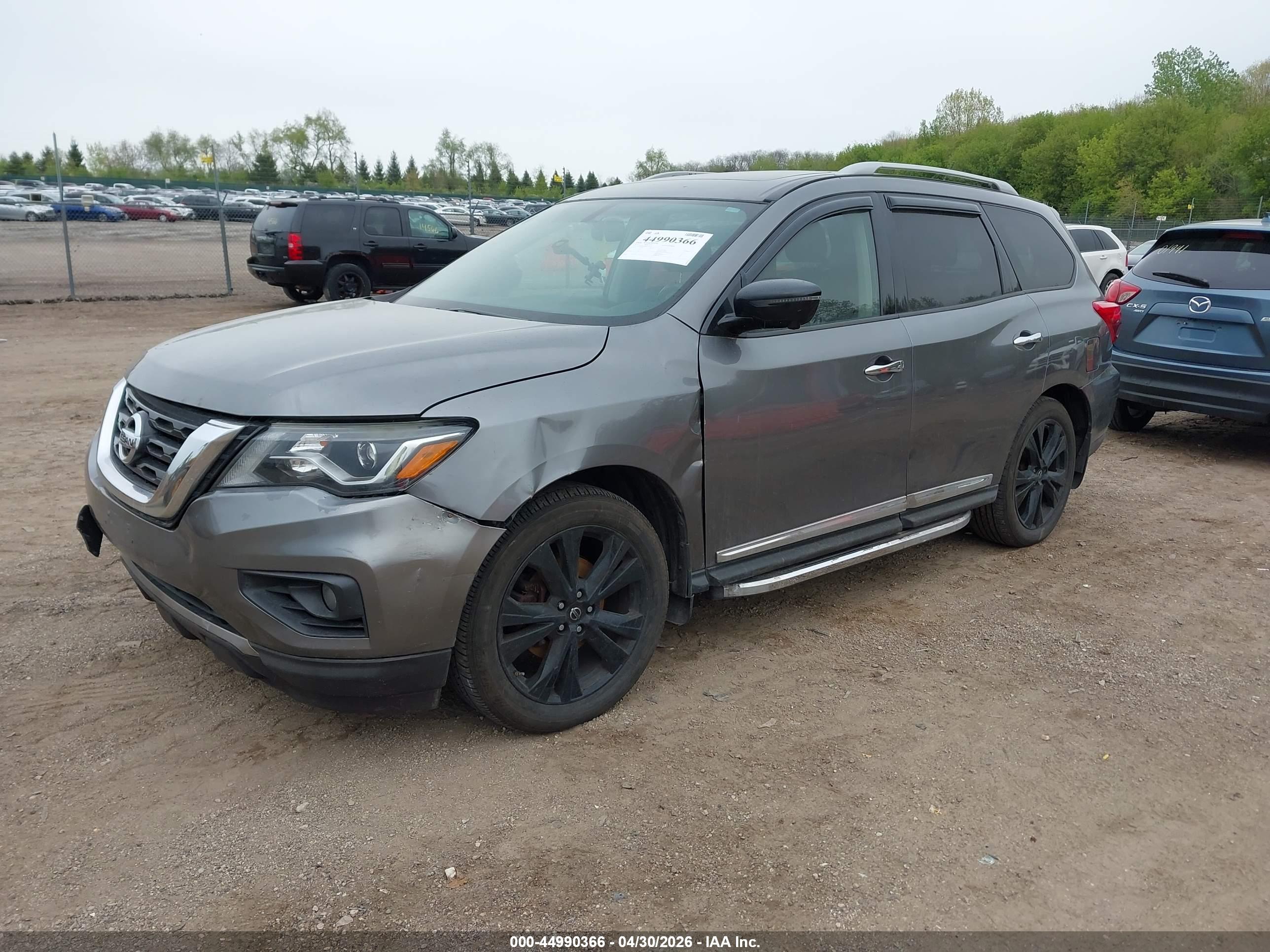 NISSAN PATHFINDER image 2