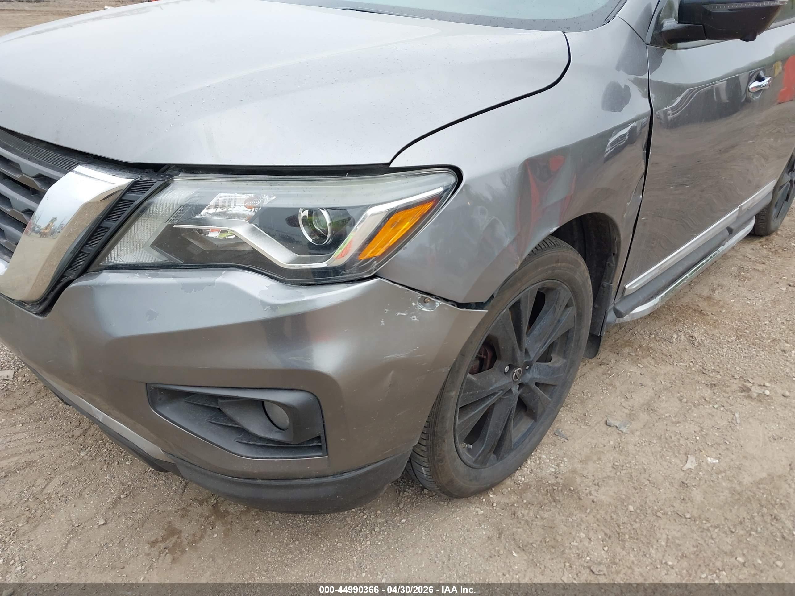 NISSAN PATHFINDER image 6