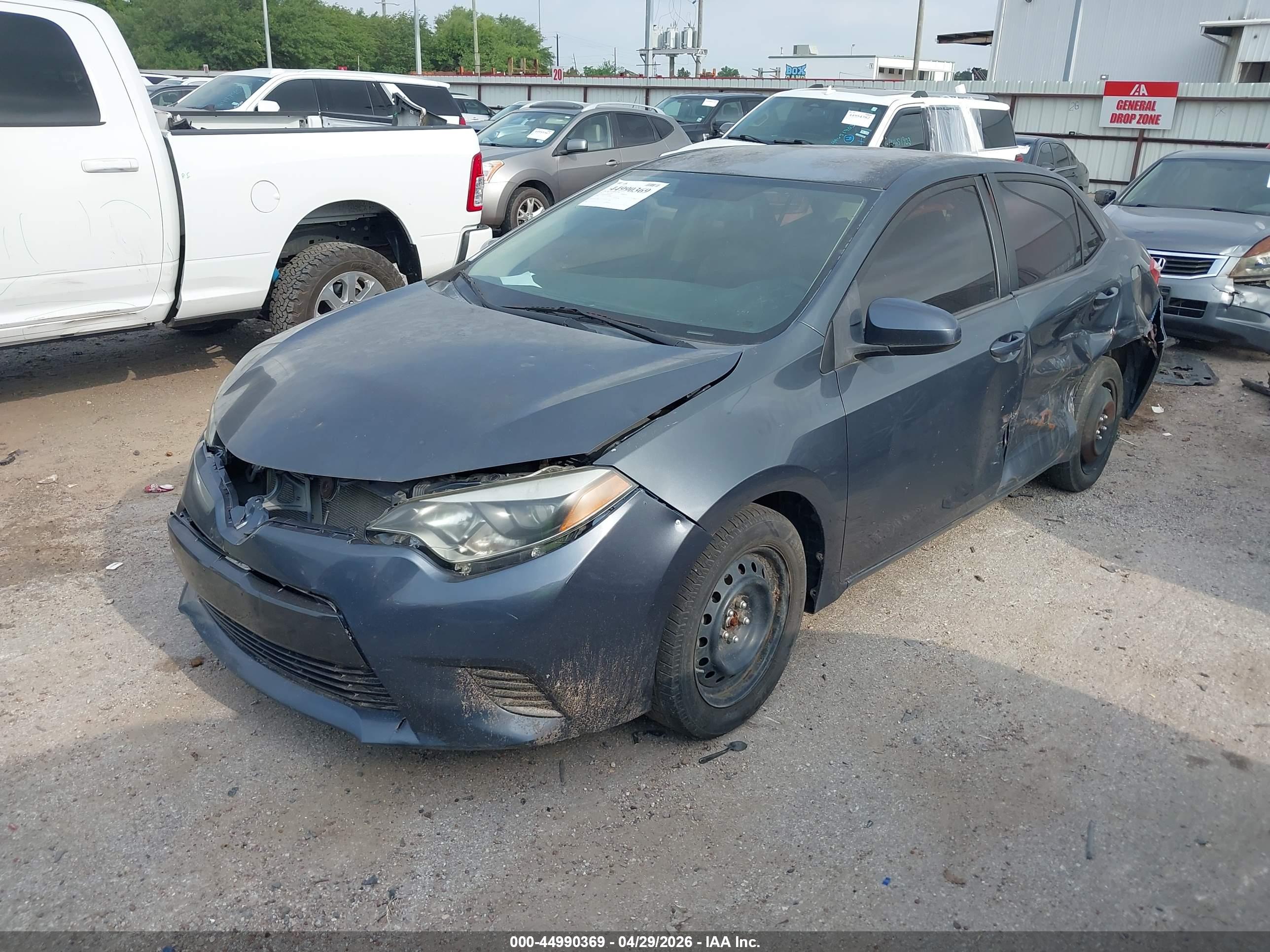 TOYOTA COROLLA image 2
