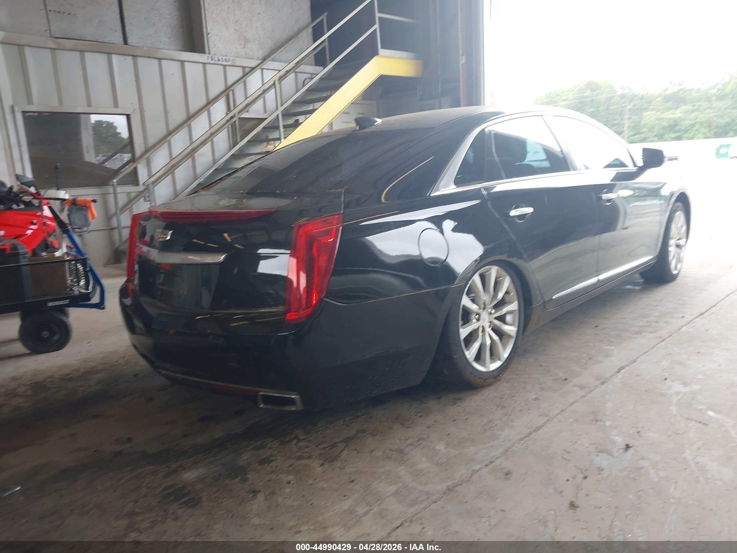 CADILLAC XTS image 4
