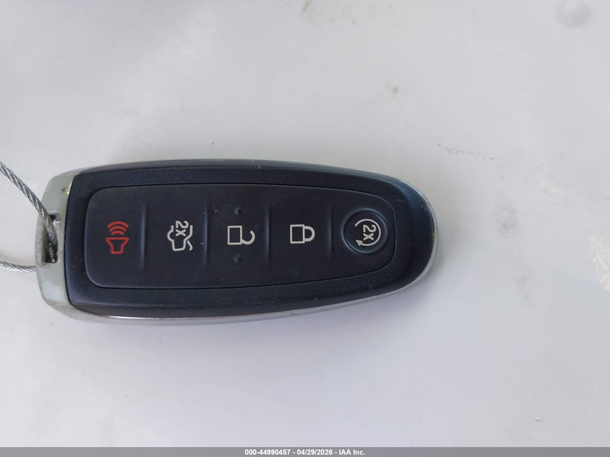 FORD ESCAPE image 11