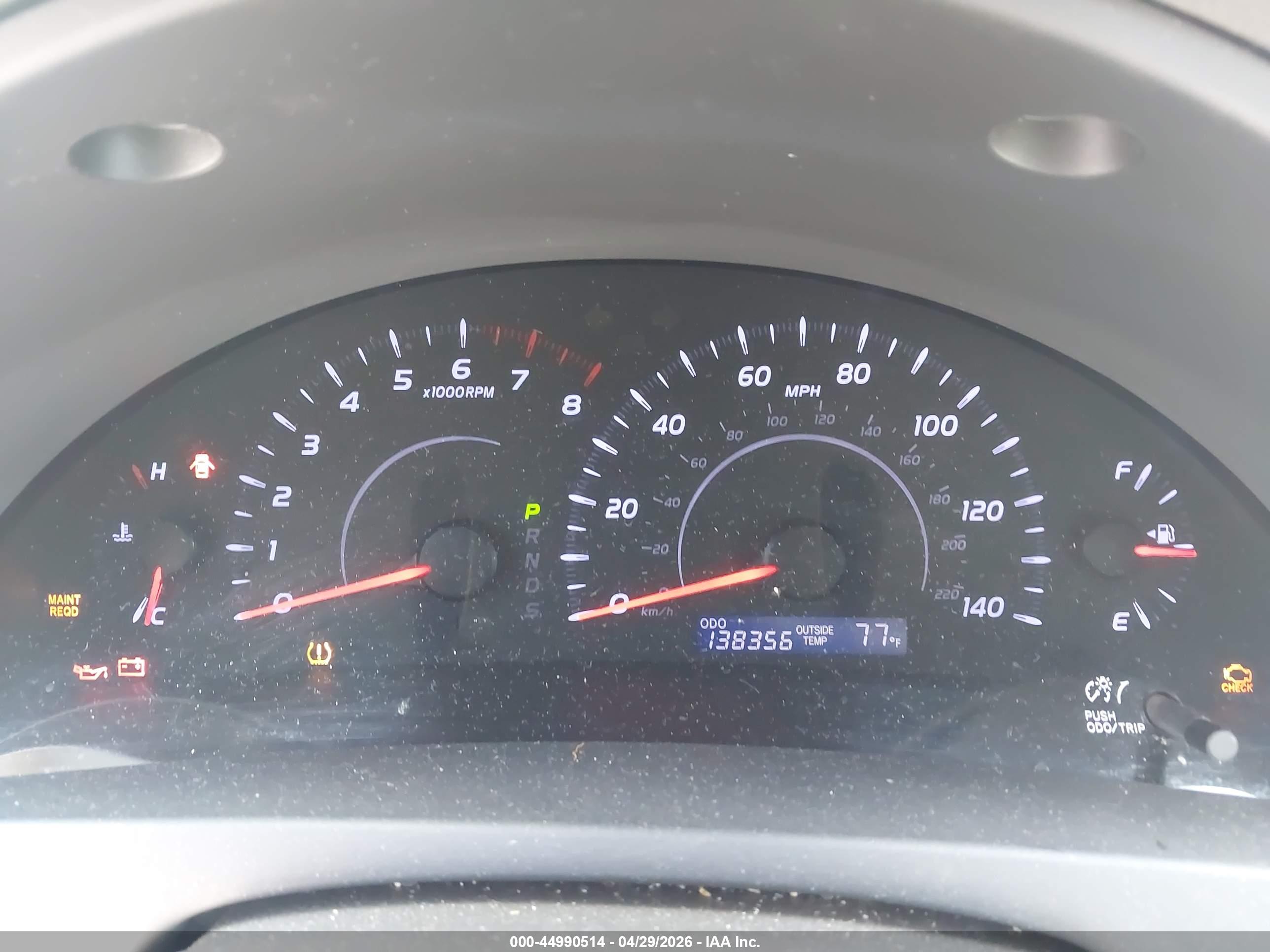 TOYOTA CAMRY image 7