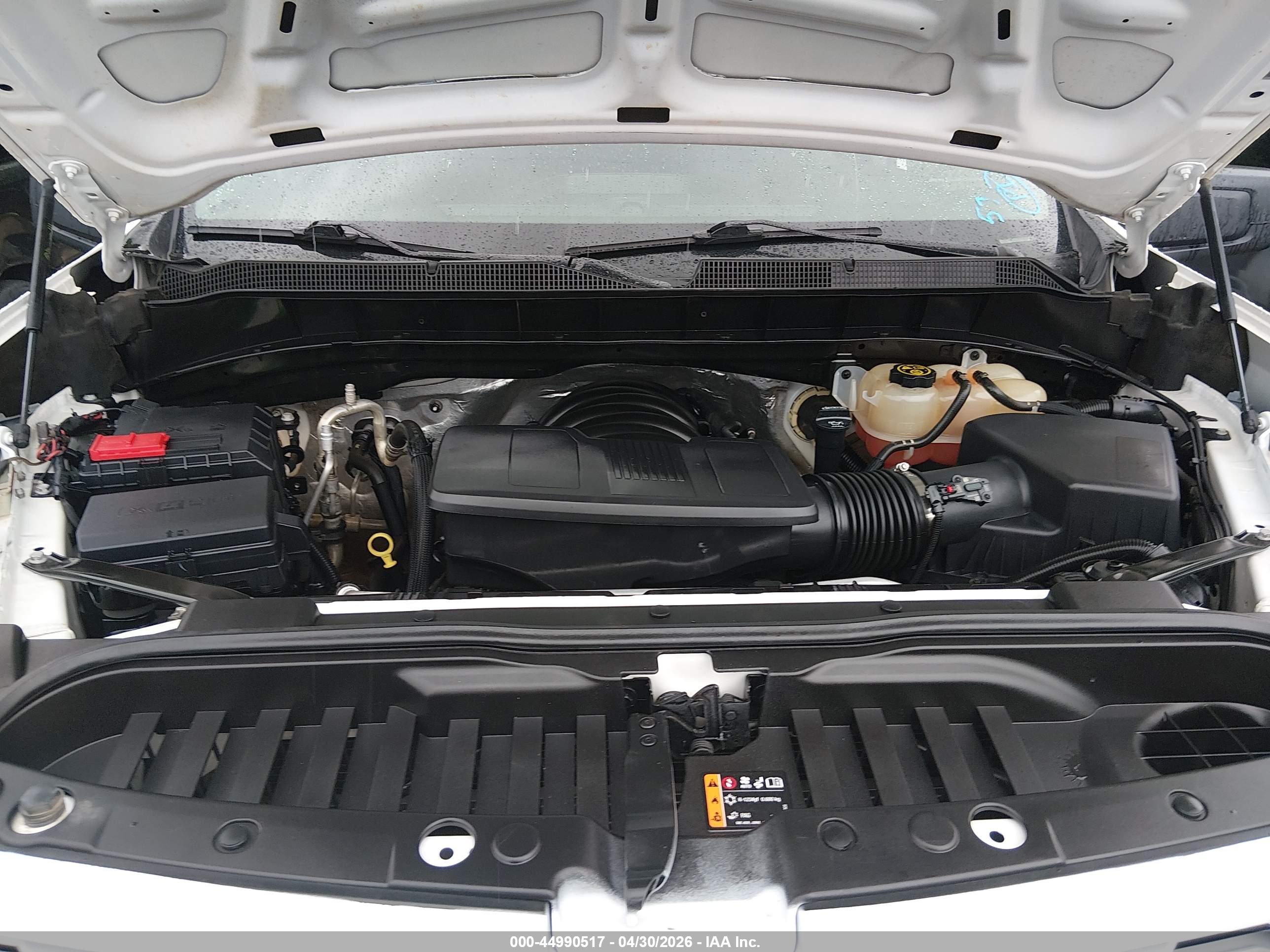 CHEVROLET SILVERADO image 10