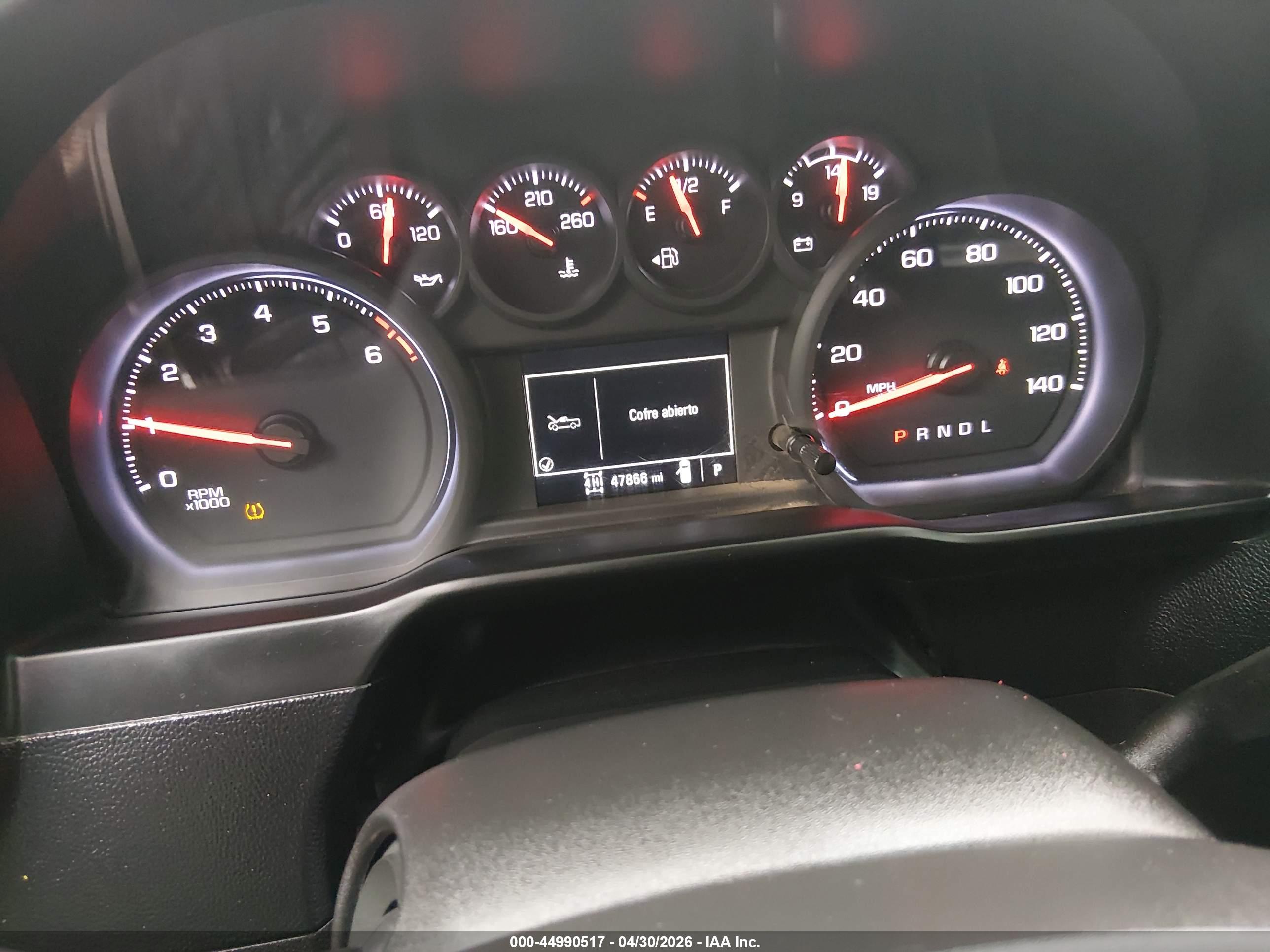 CHEVROLET SILVERADO image 7