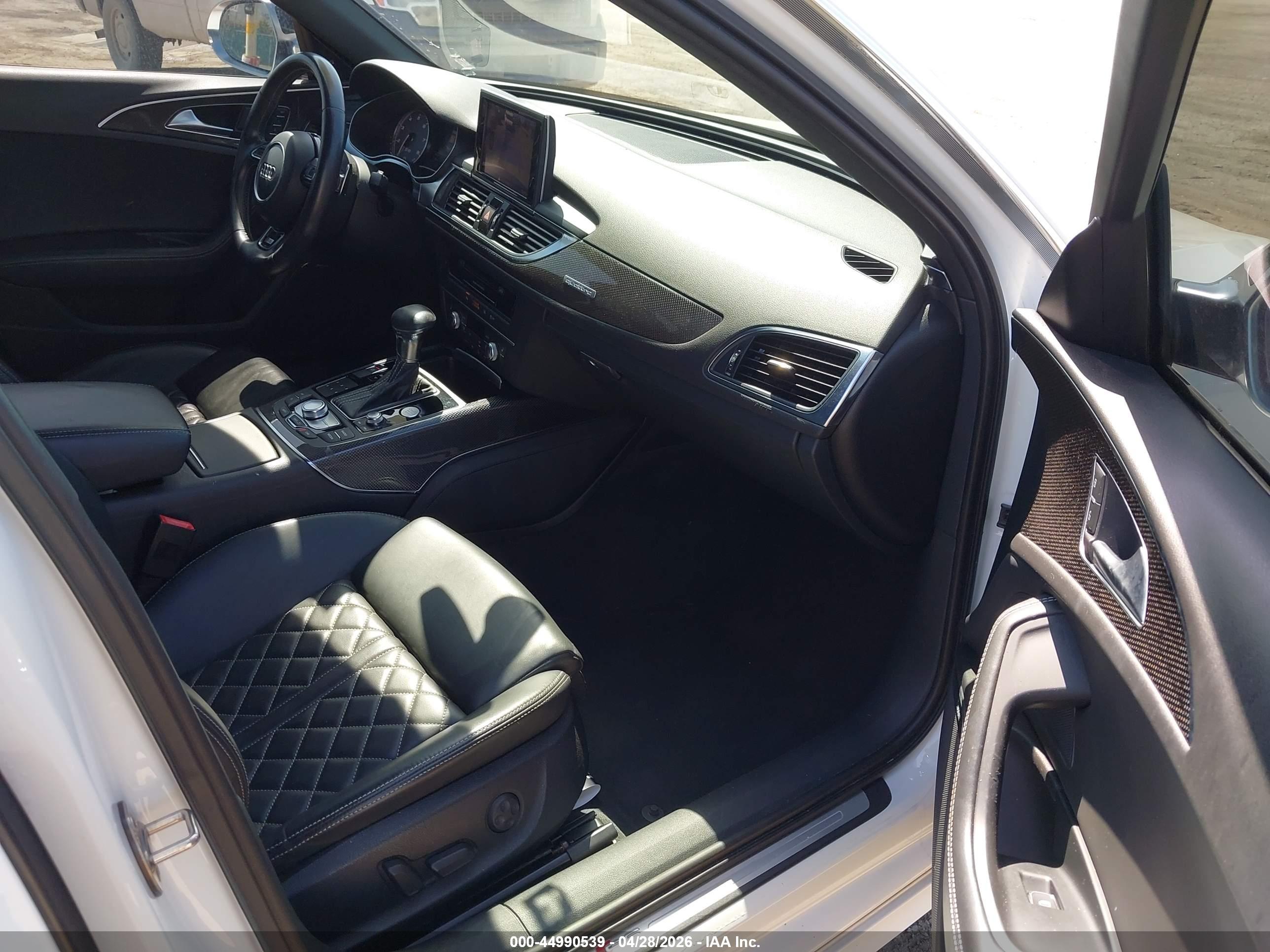 AUDI S6 image 5