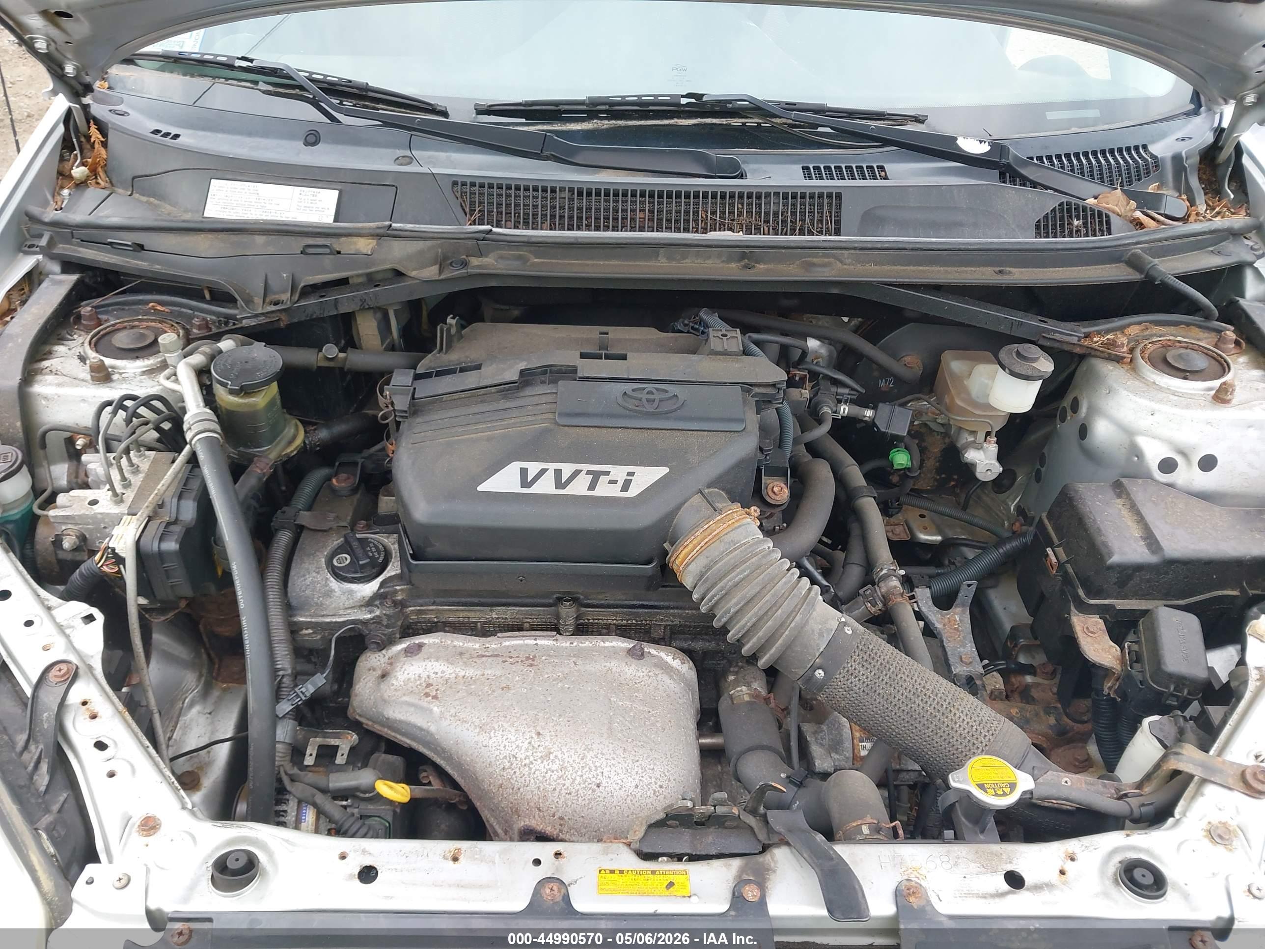 TOYOTA RAV4 image 10