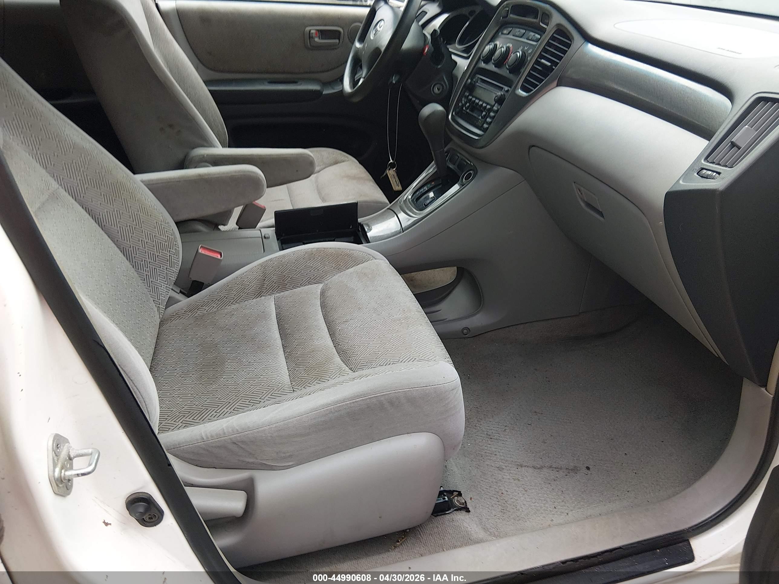 TOYOTA HIGHLANDER image 5