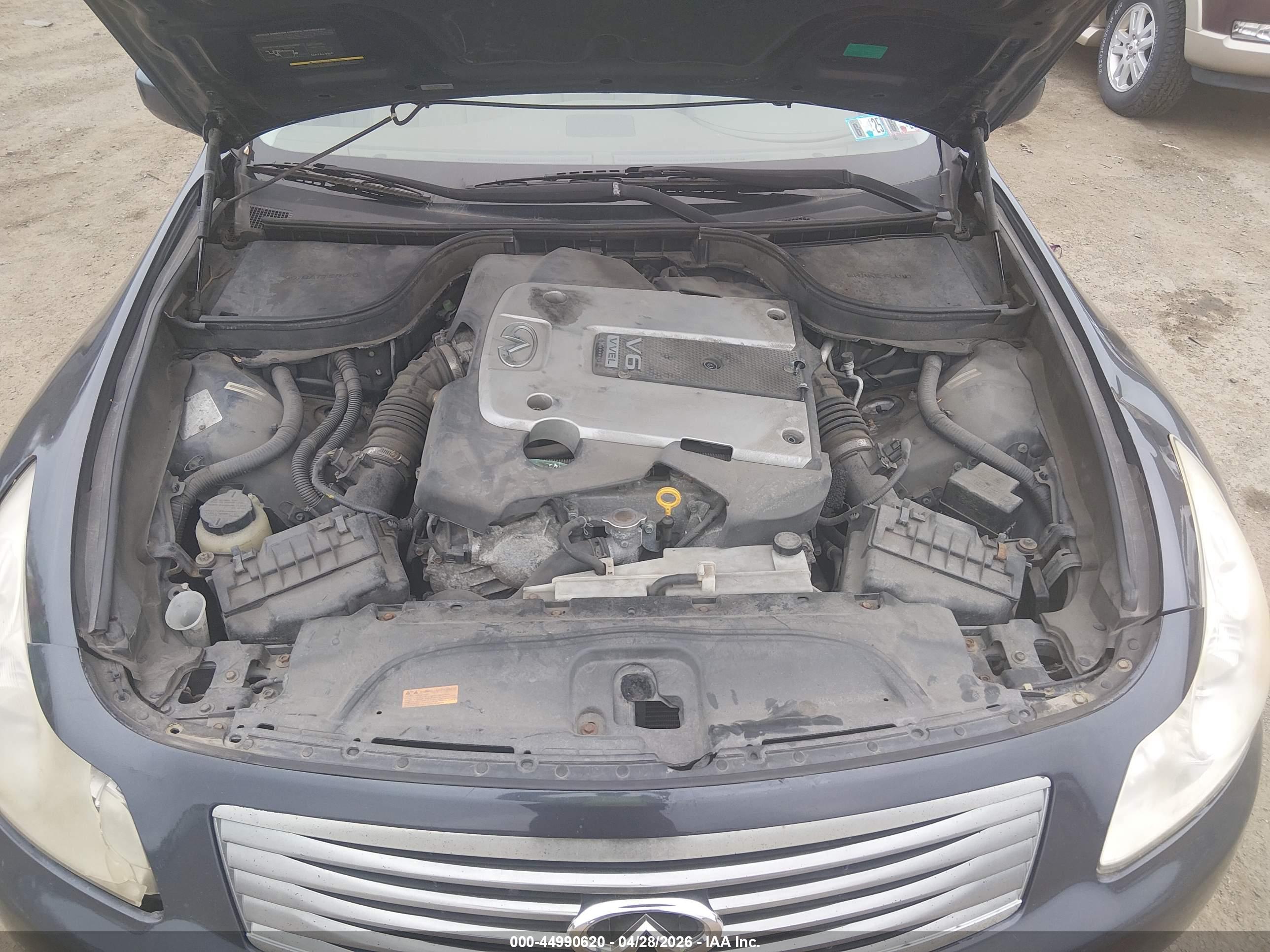 INFINITI G37X image 10