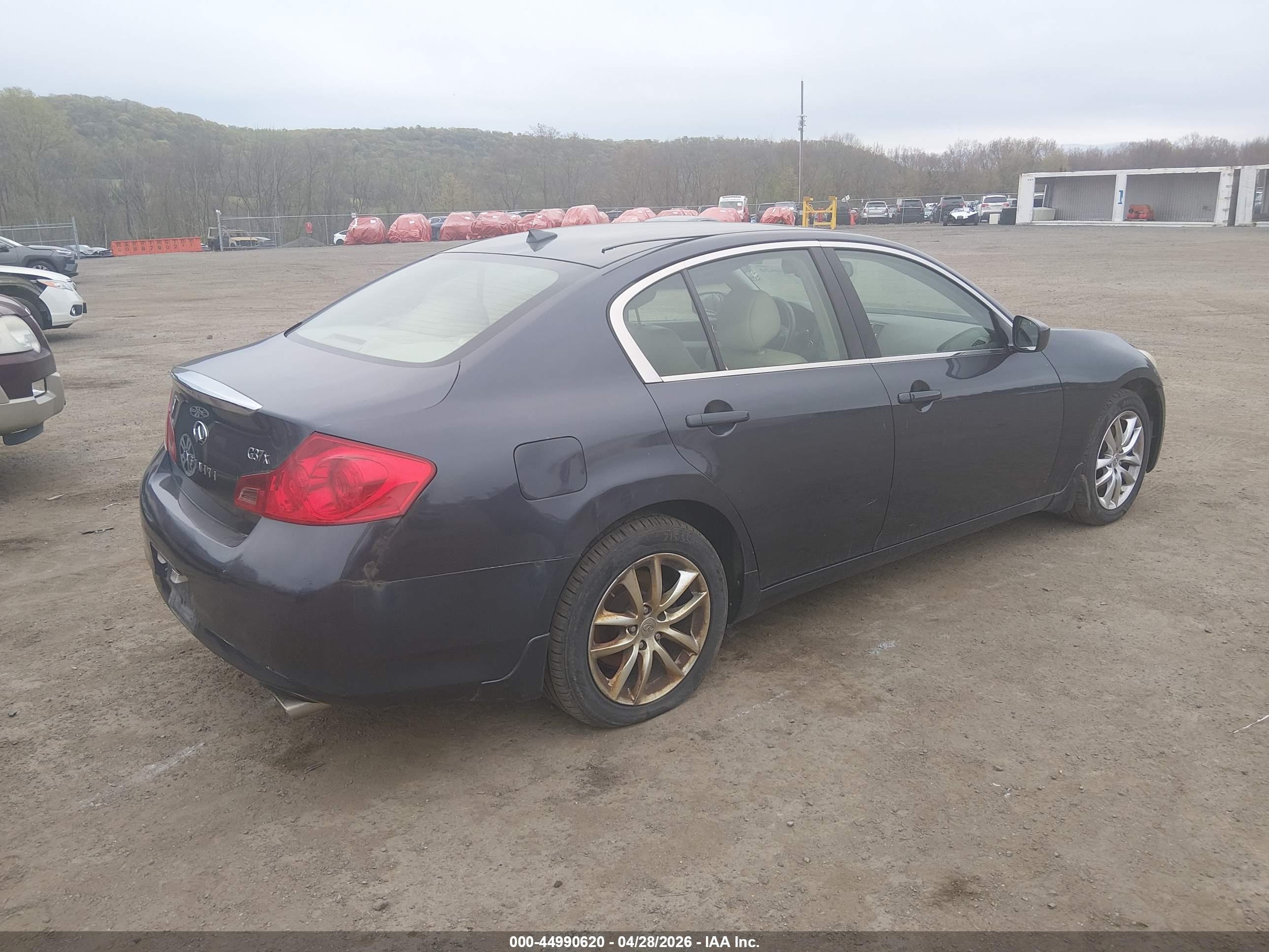 INFINITI G37X image 4
