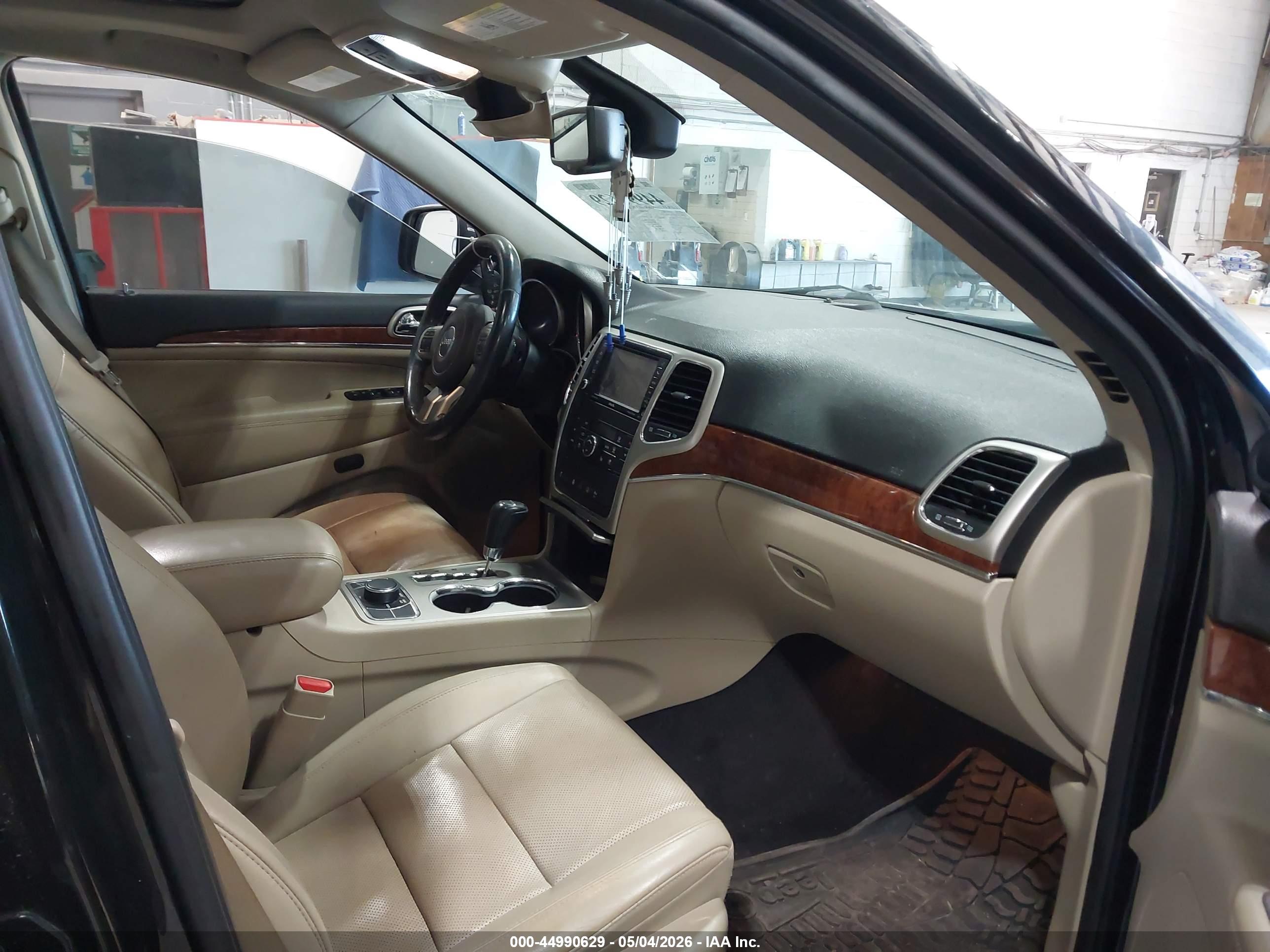 JEEP GRAND image 5