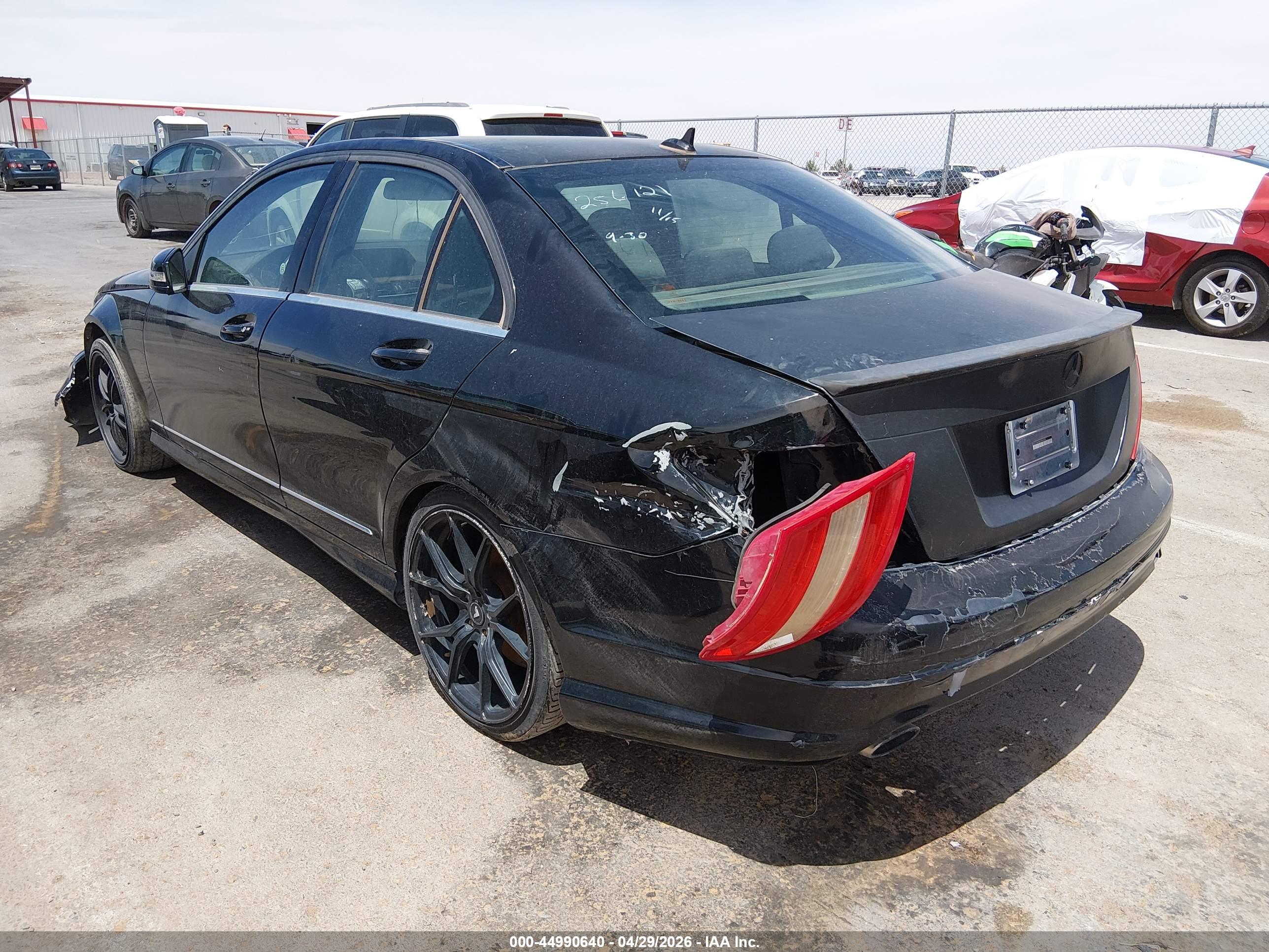 MERCEDES-BENZ C image 3