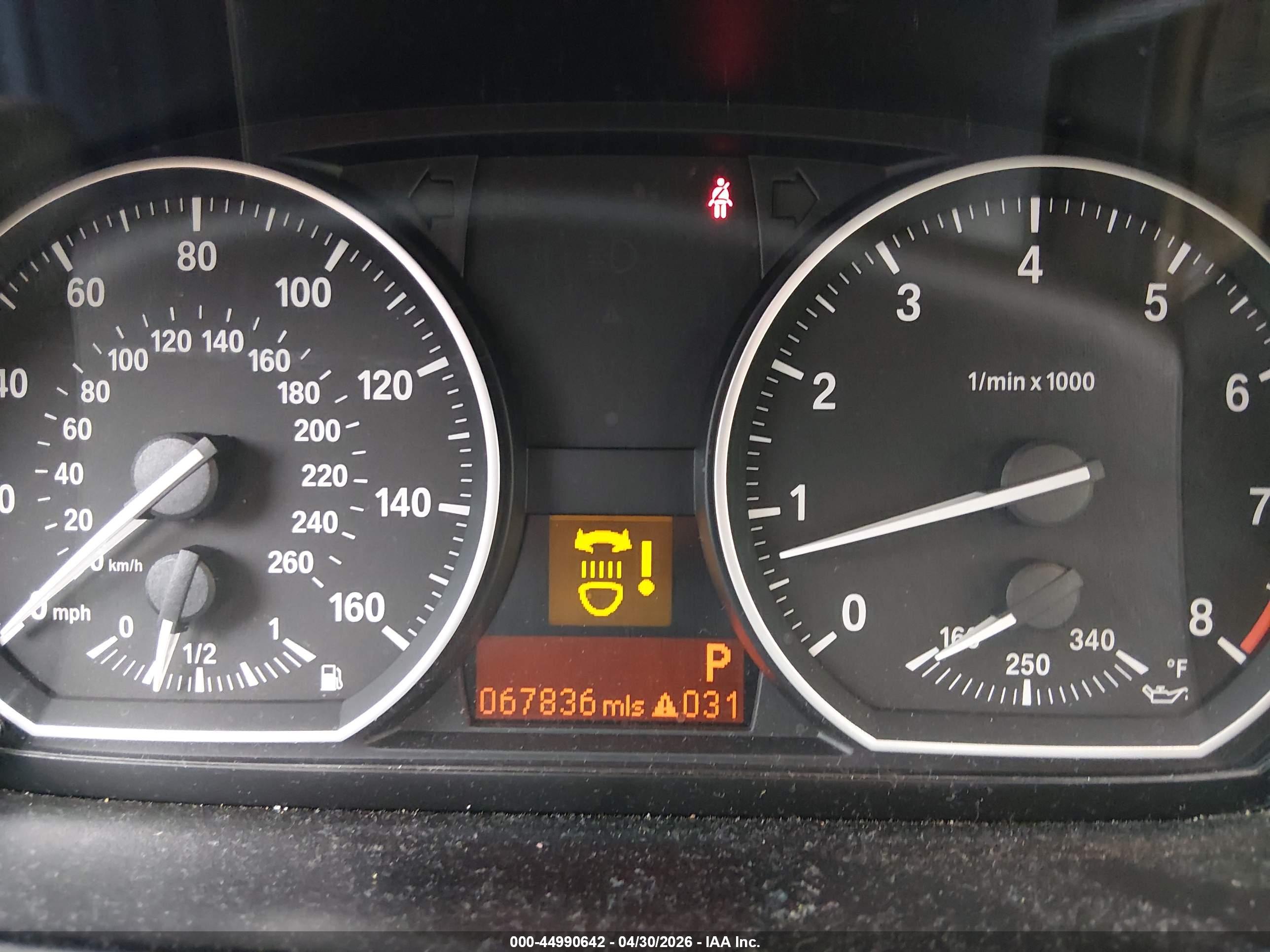 BMW 135I image 7