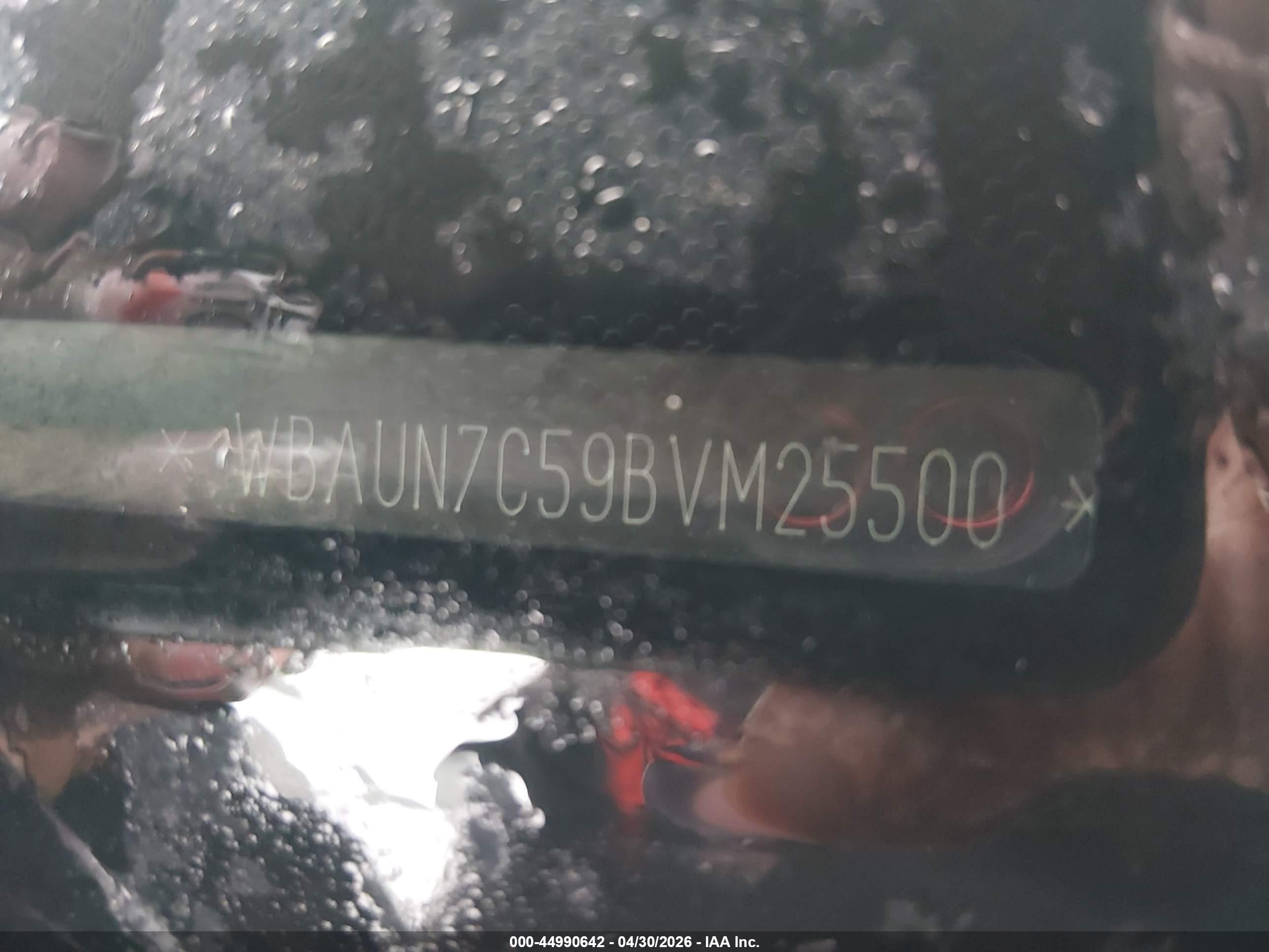 BMW 135I image 9