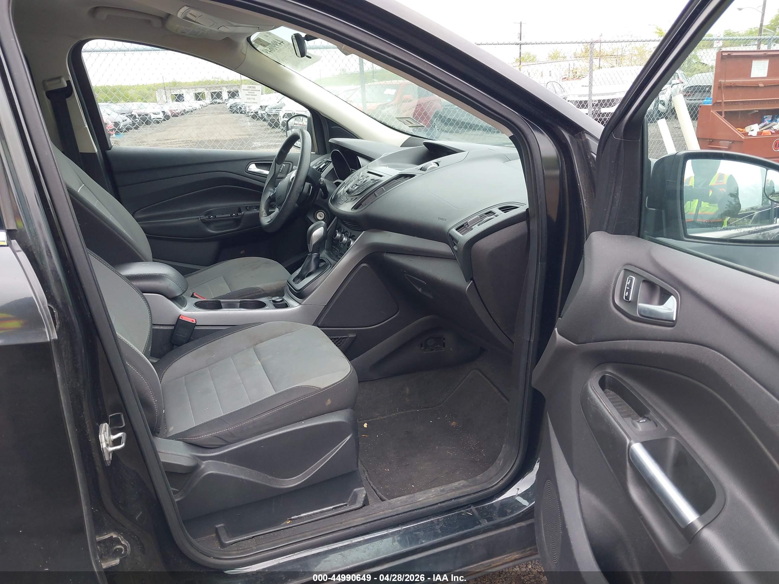 FORD ESCAPE image 5