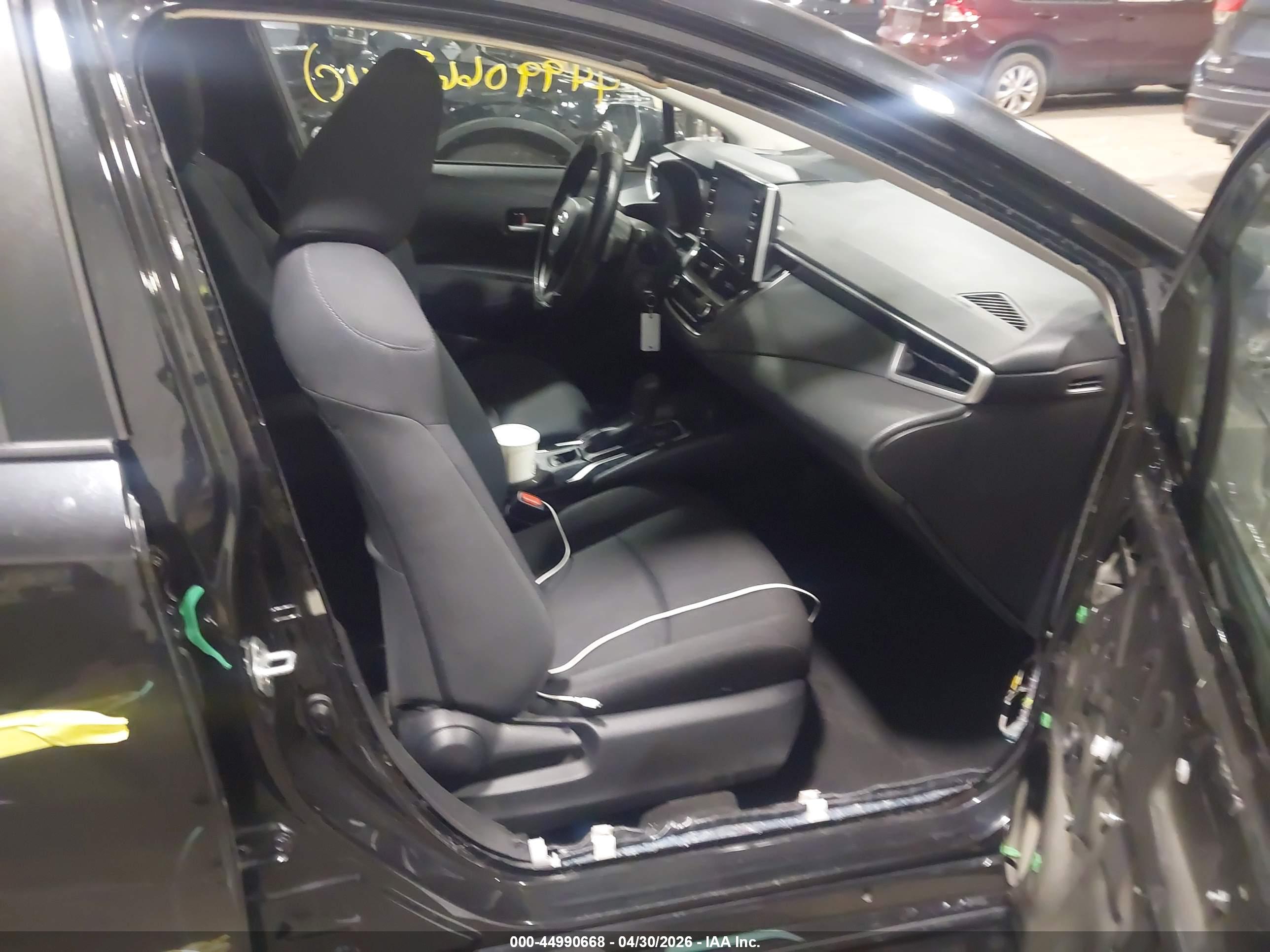 TOYOTA COROLLA image 5