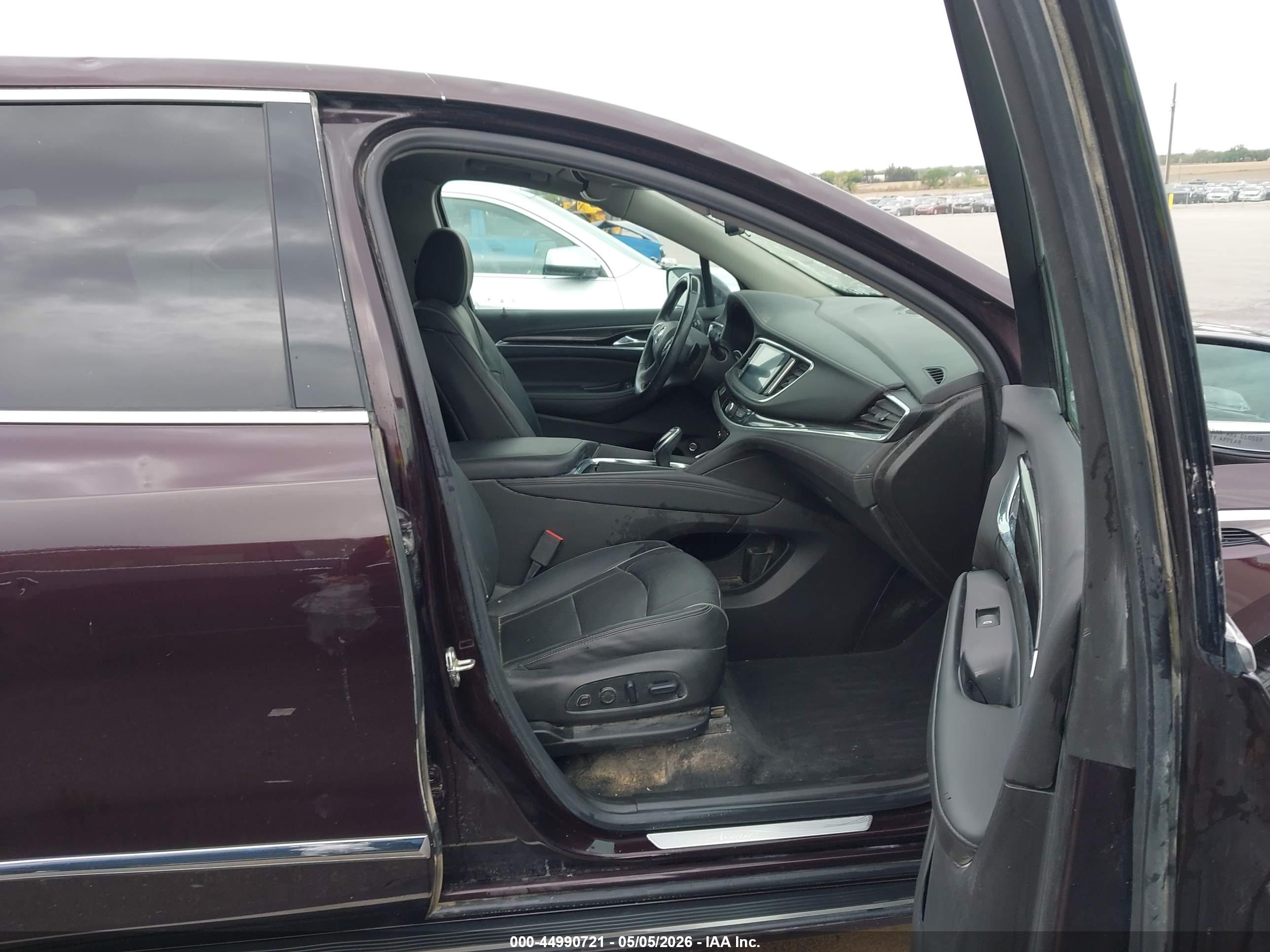 BUICK ENCLAVE image 5