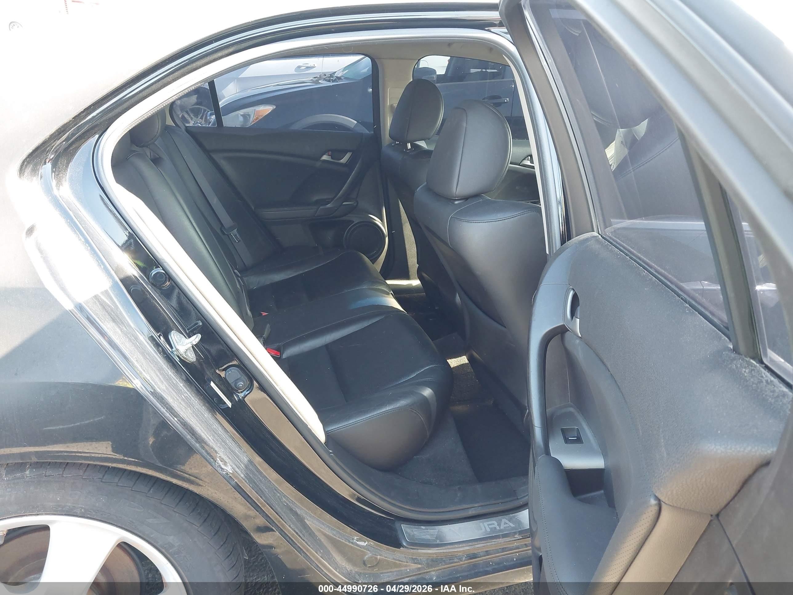 ACURA TSX image 8