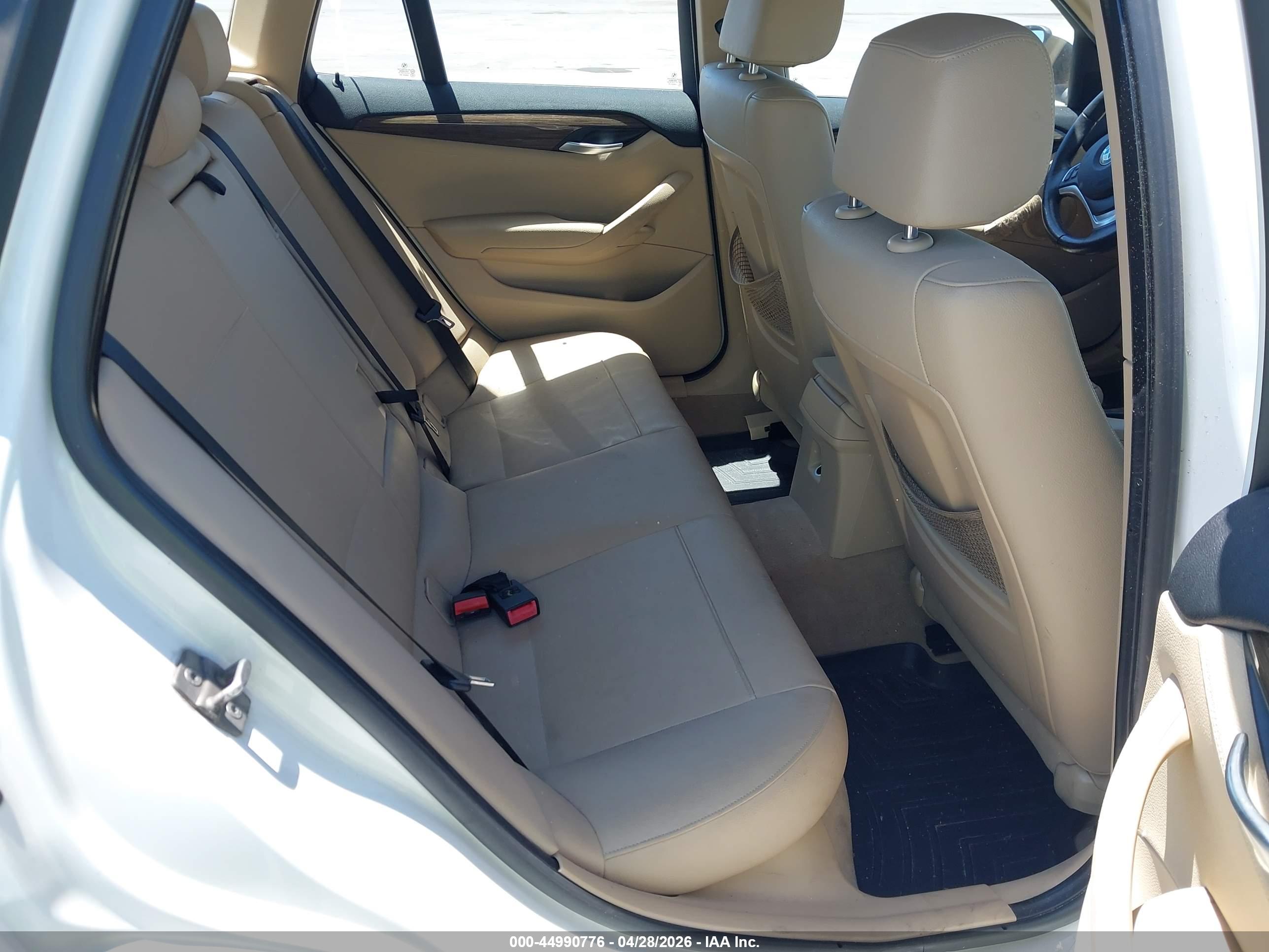 BMW X1 image 8