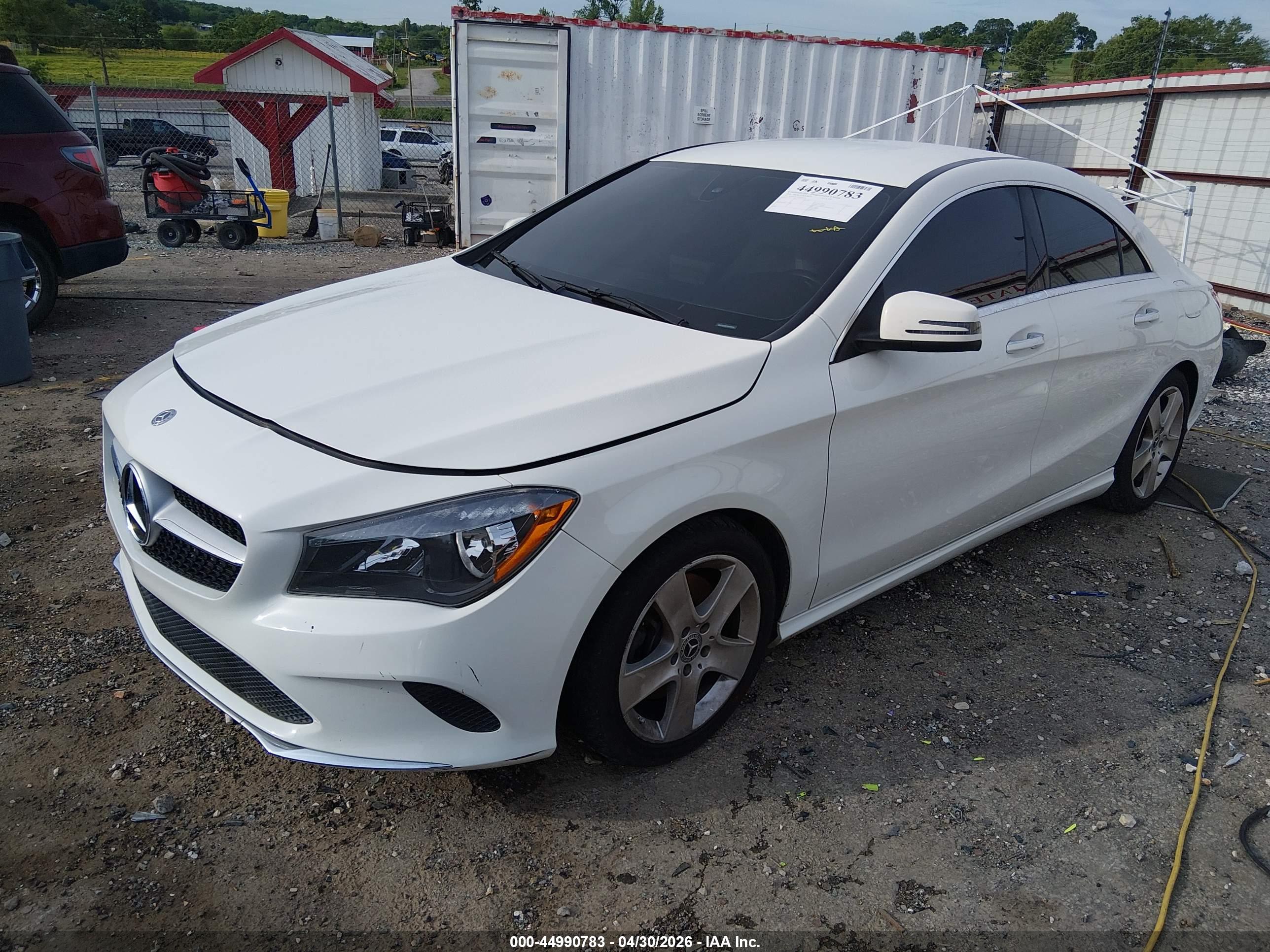 MERCEDES-BENZ CLA image 2