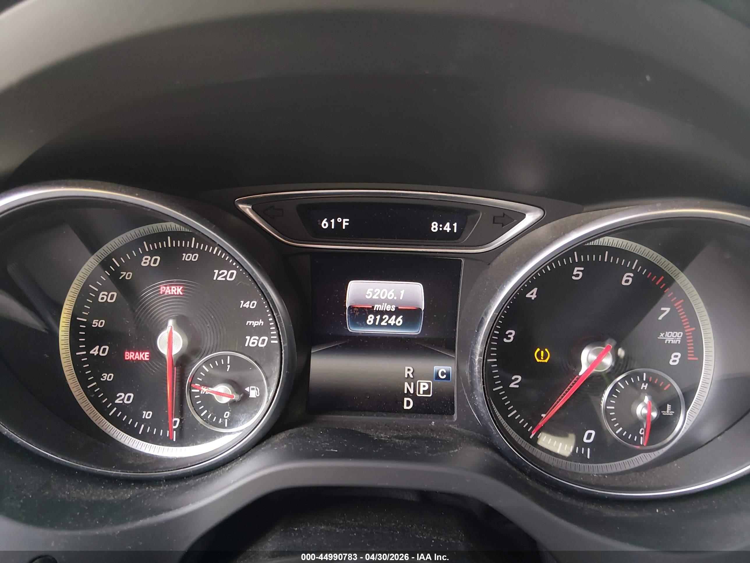 MERCEDES-BENZ CLA image 7