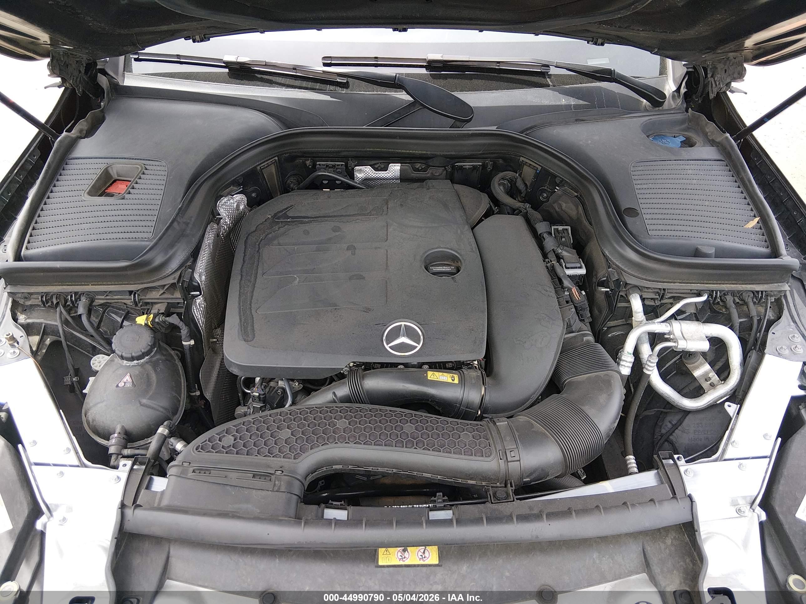 MERCEDES-BENZ GLC image 10
