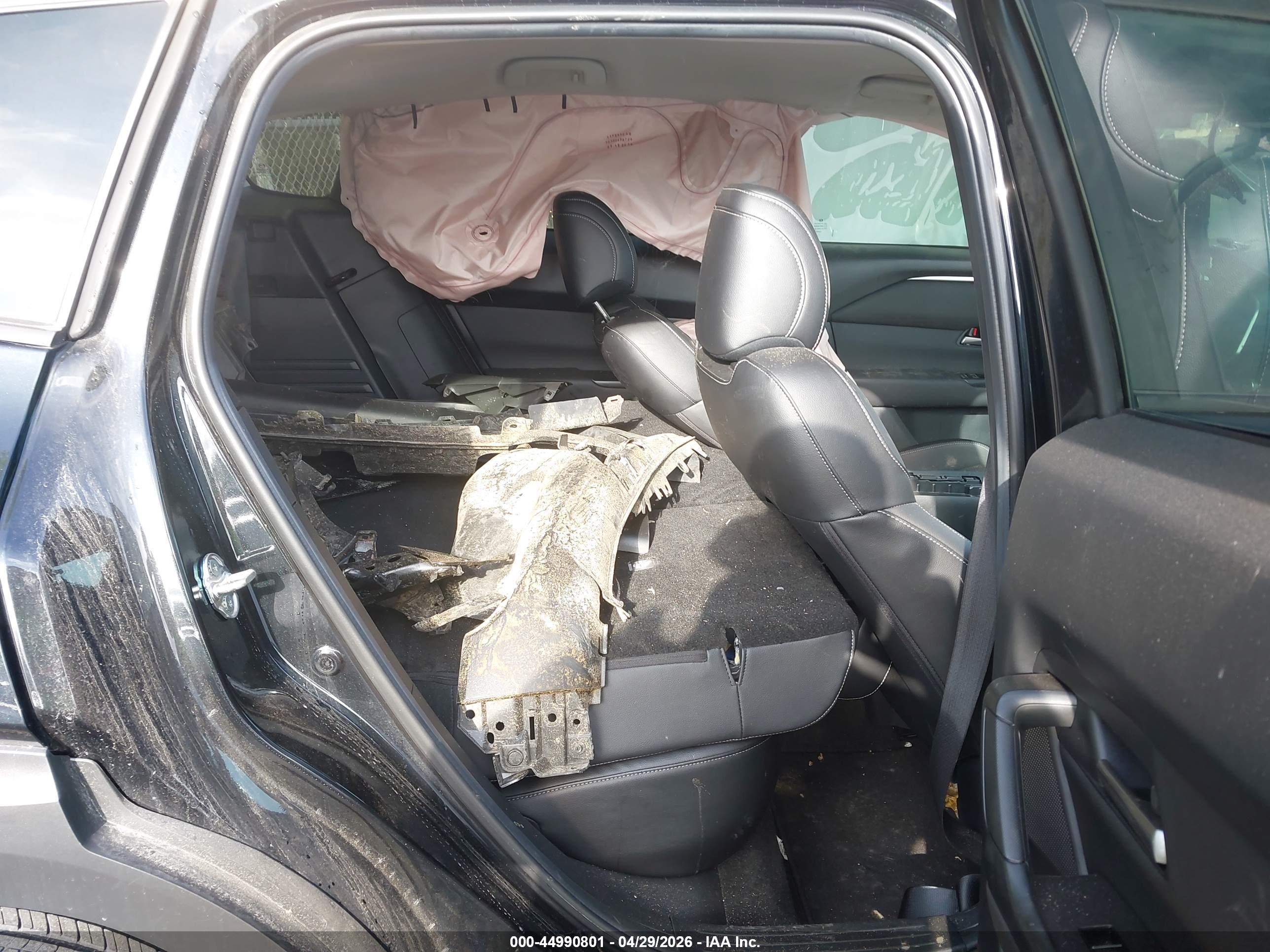 MAZDA CX-50 image 8