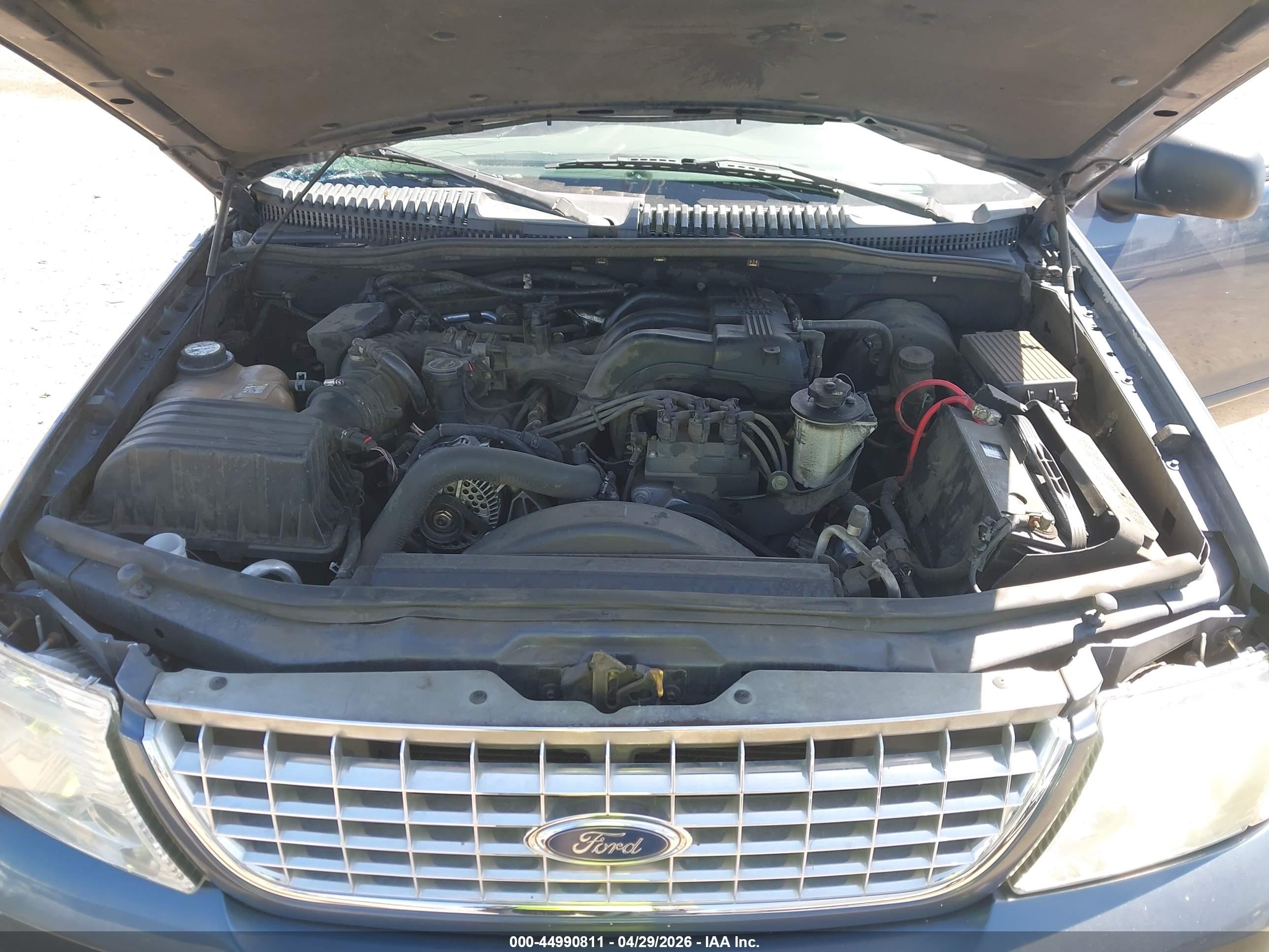 FORD EXPLORER image 10