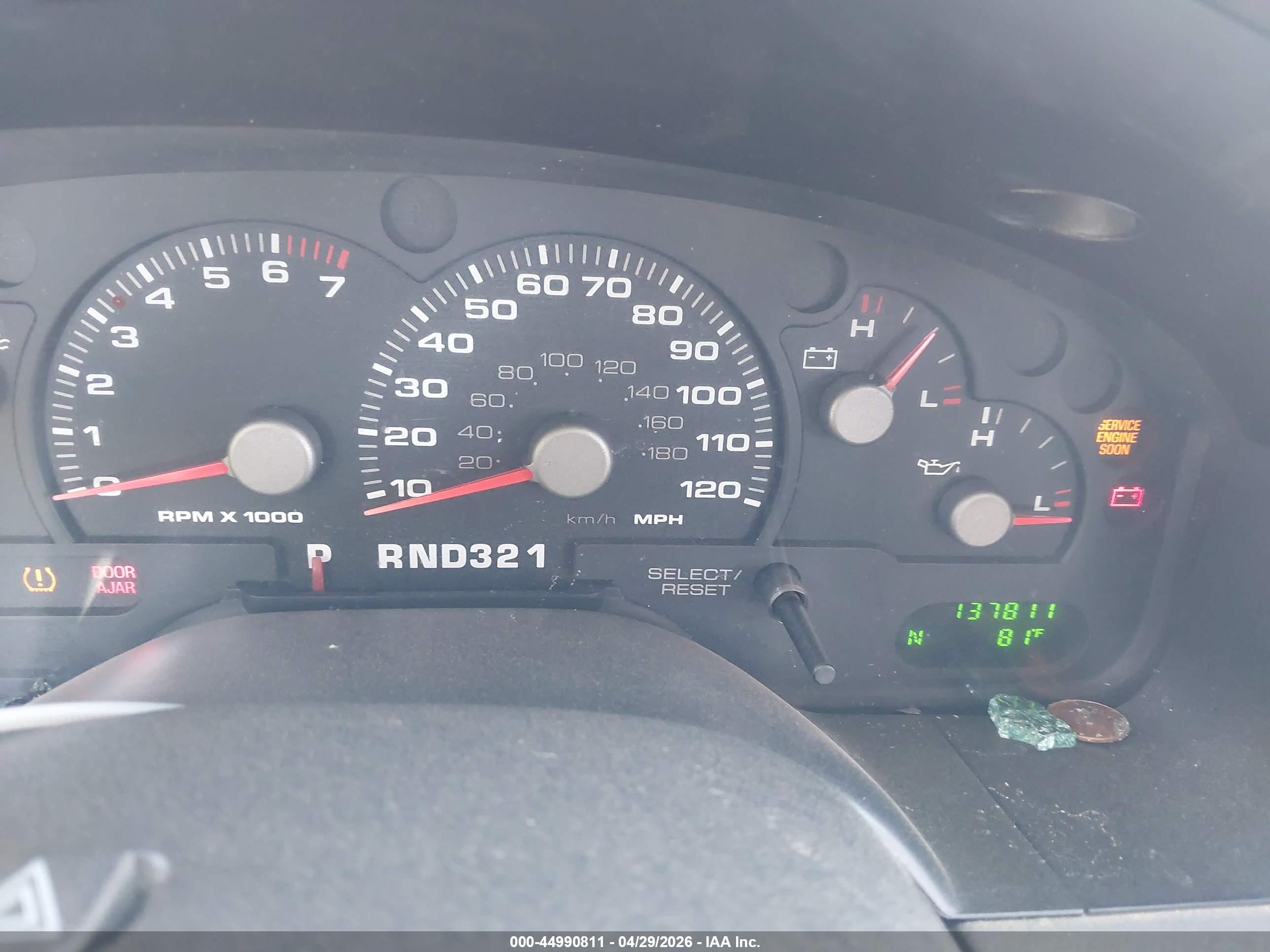 FORD EXPLORER image 7