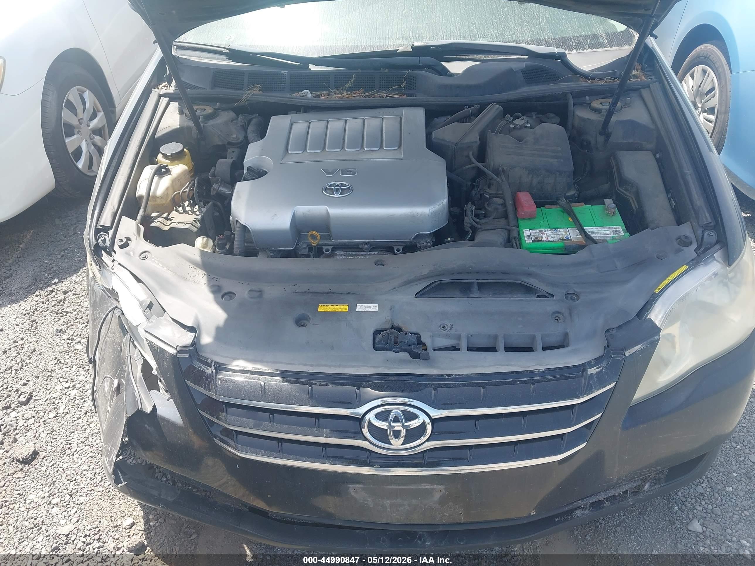 TOYOTA AVALON image 10