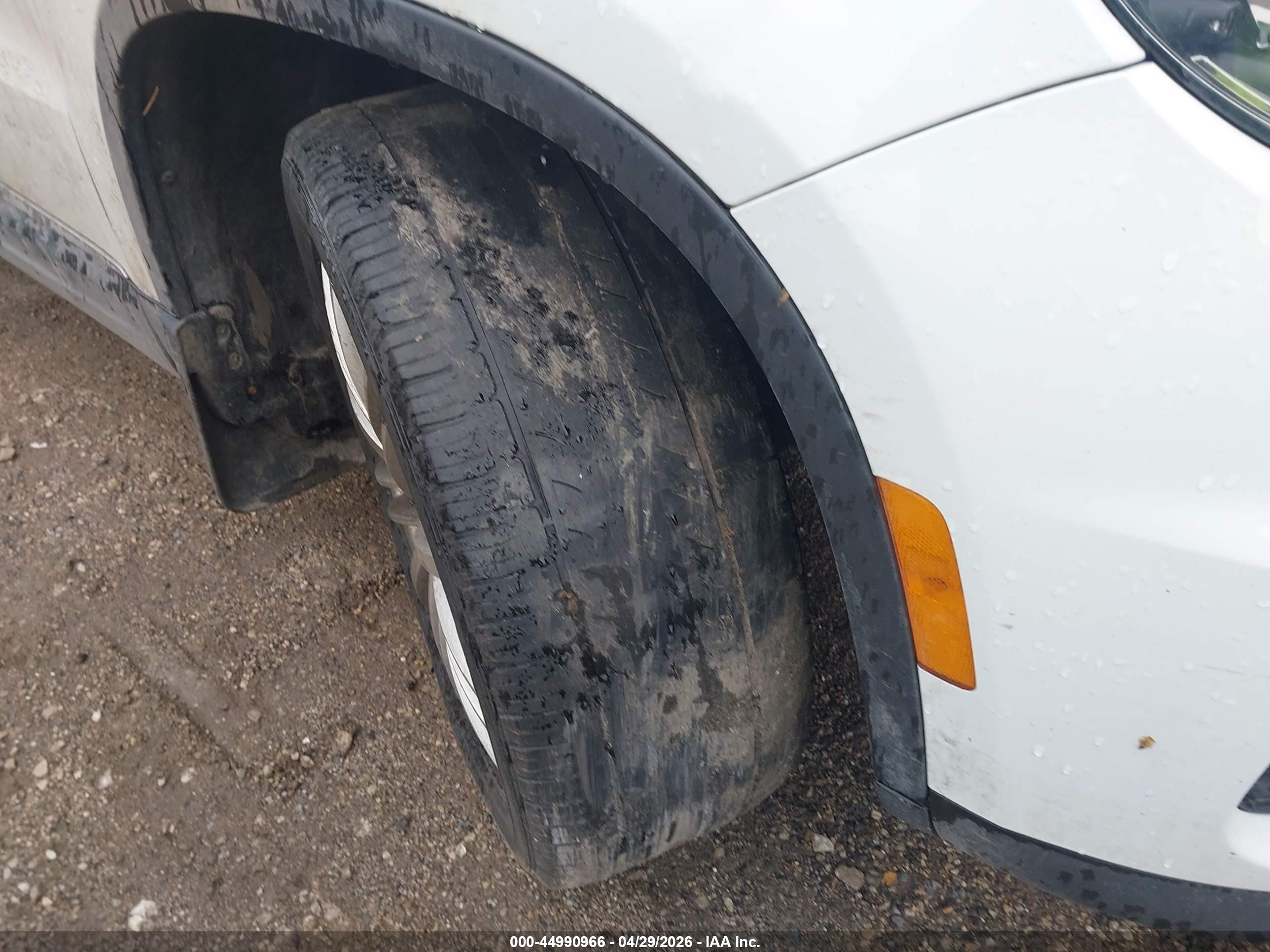 VOLKSWAGEN TIGUAN image 6