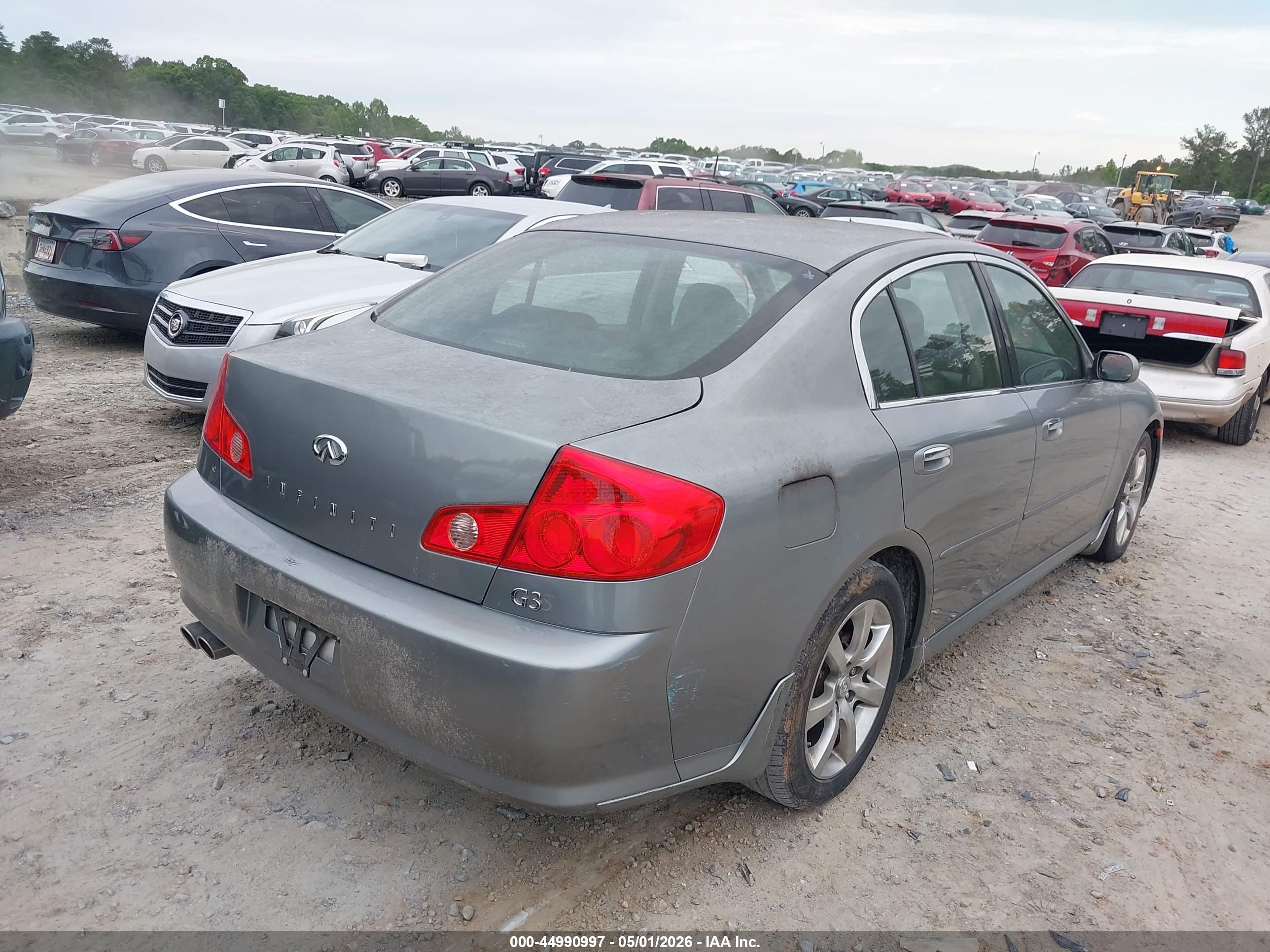 INFINITI G35 image 4