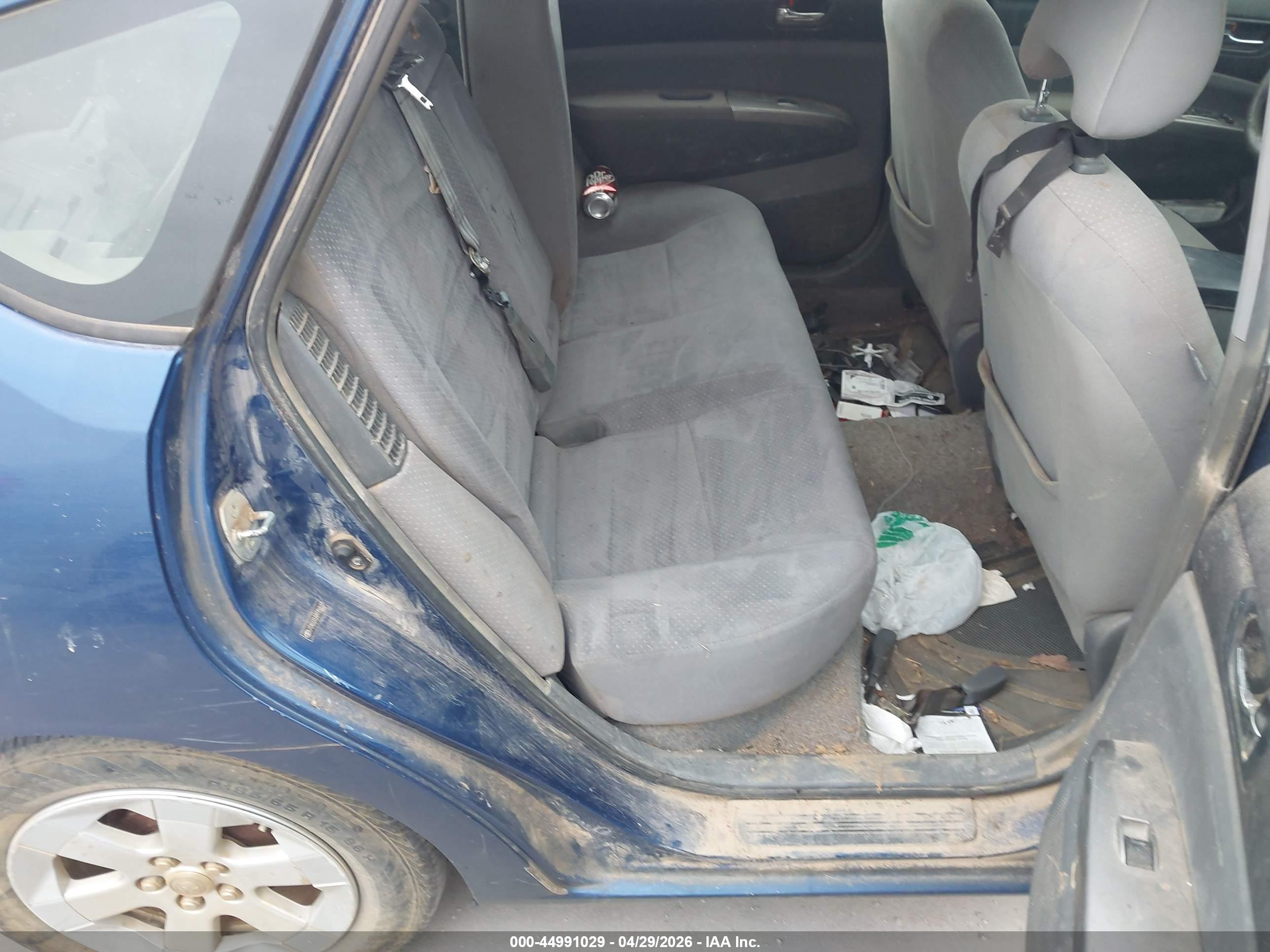 TOYOTA PRIUS image 8