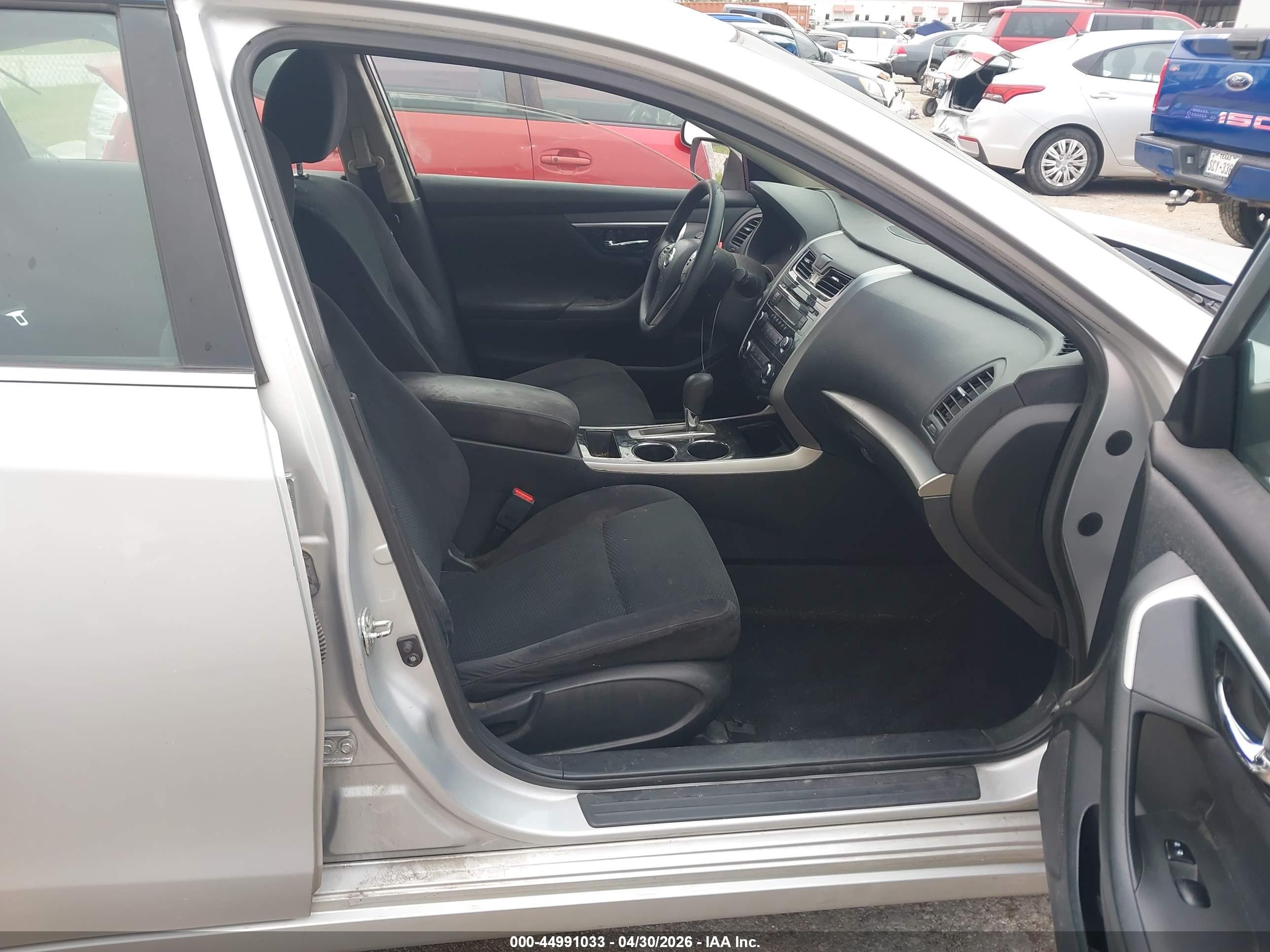 NISSAN ALTIMA image 5