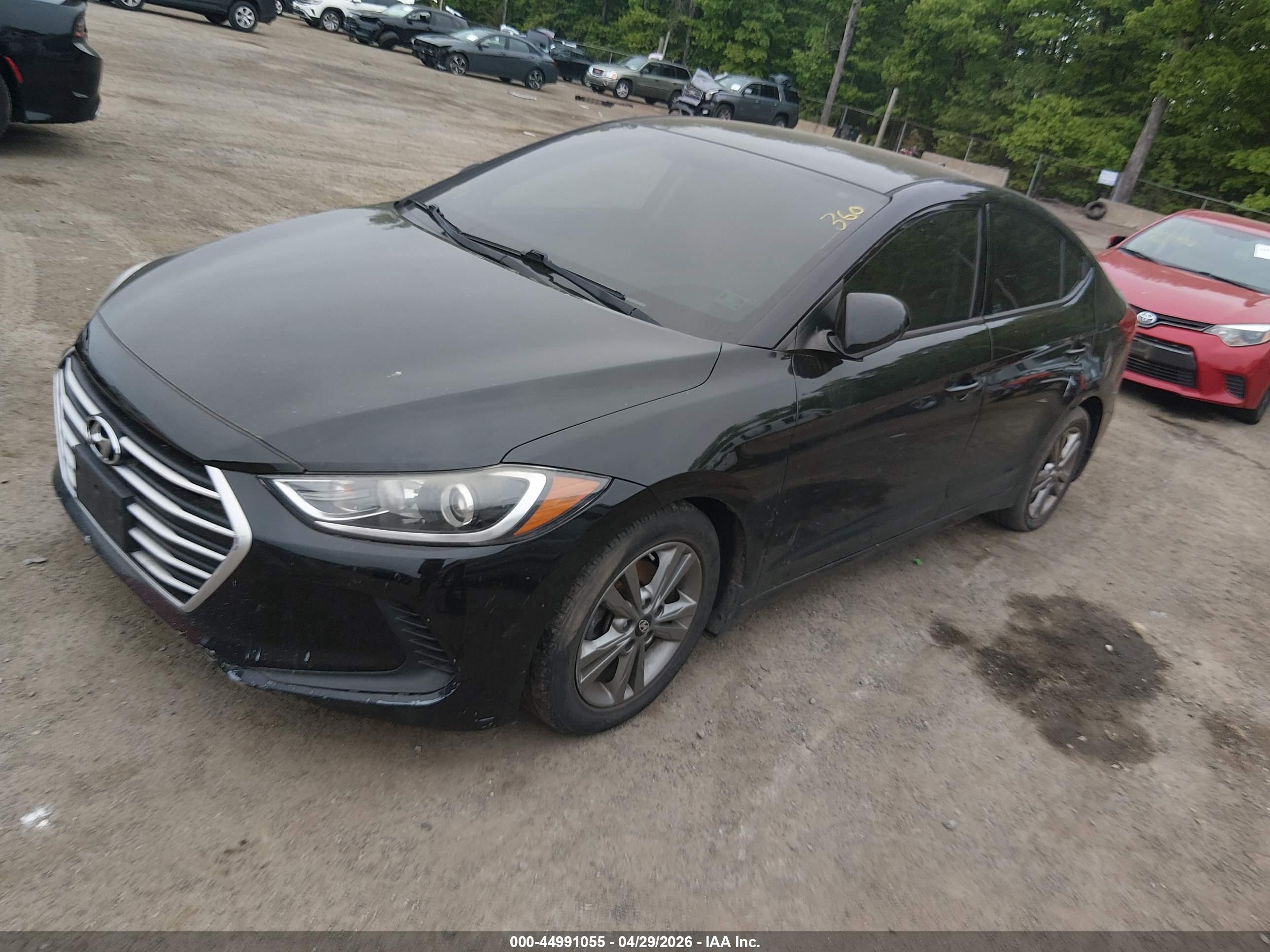 HYUNDAI ELANTRA image 2