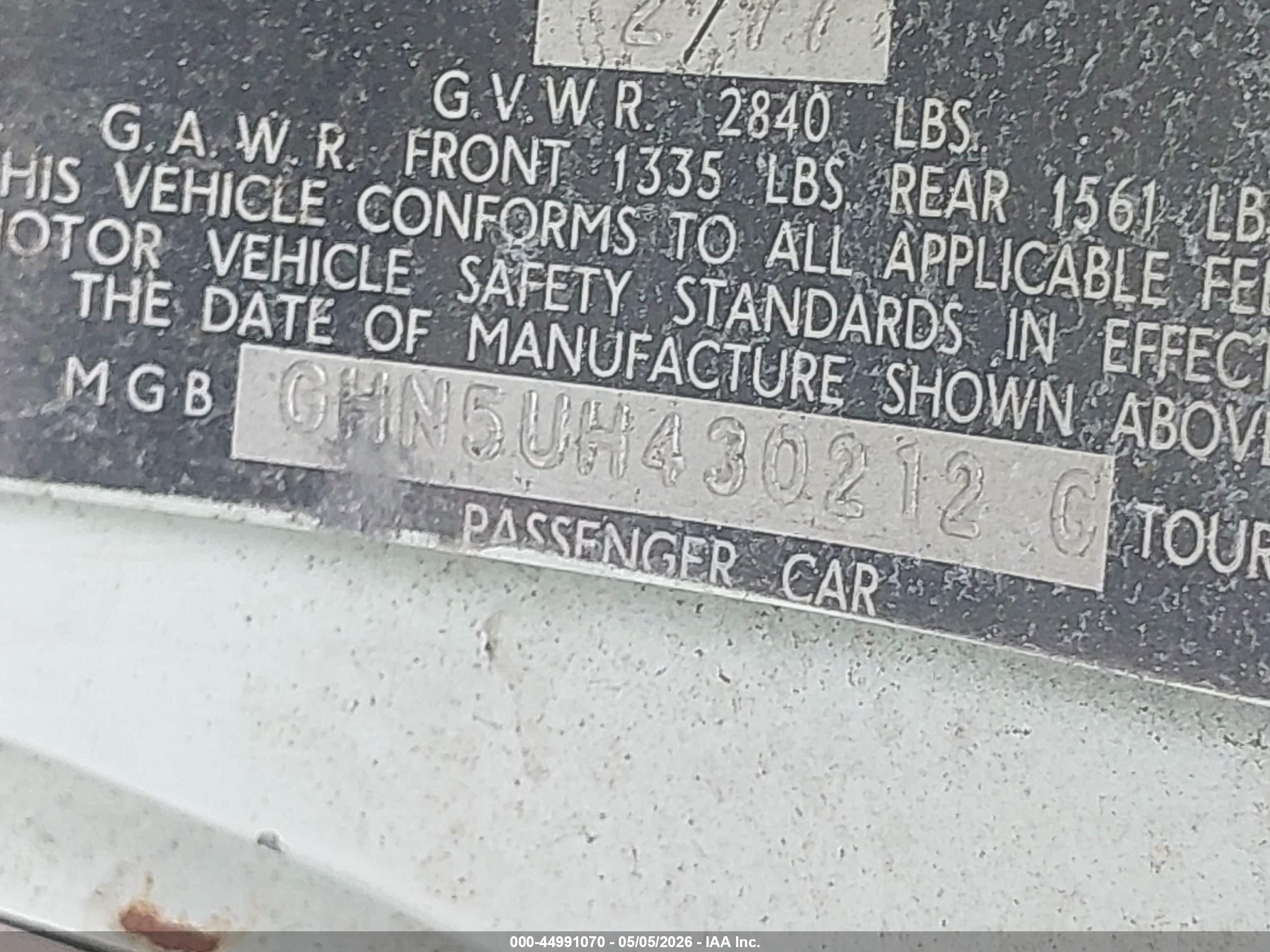 MG MGB image 9