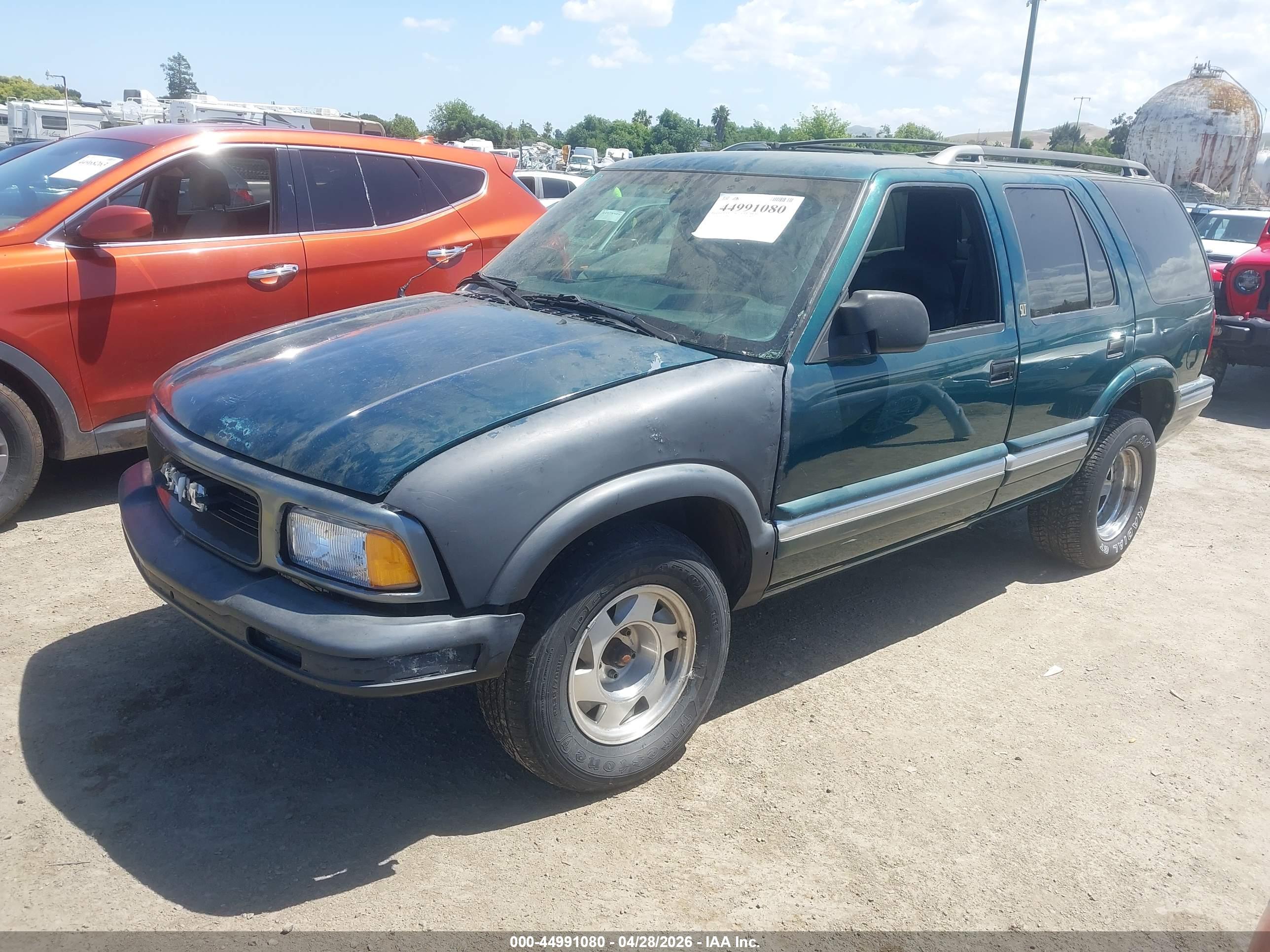 GMC JIMMY image 2