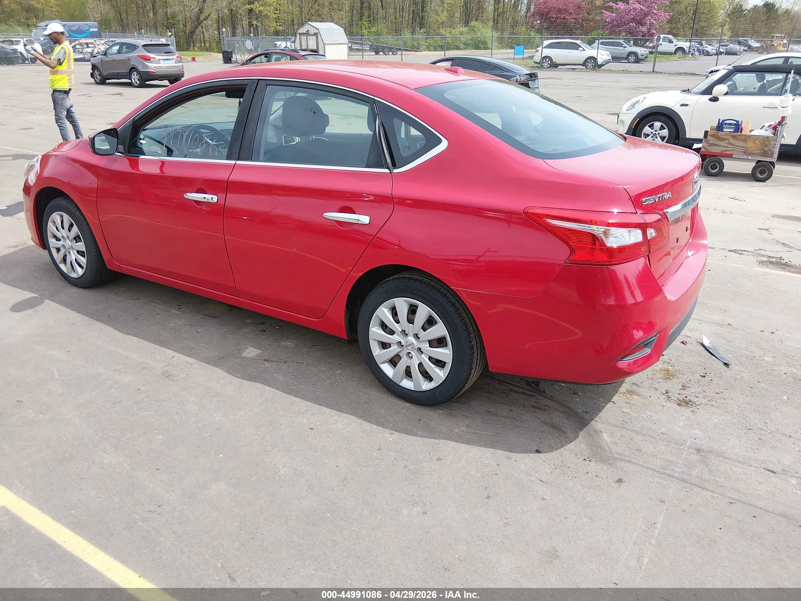 NISSAN SENTRA image 3