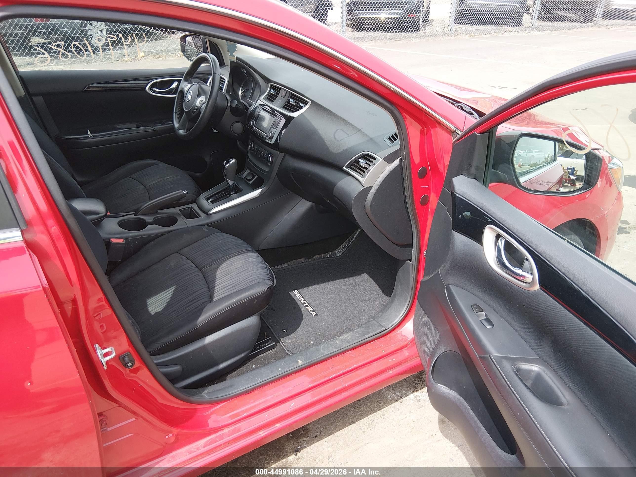 NISSAN SENTRA image 5