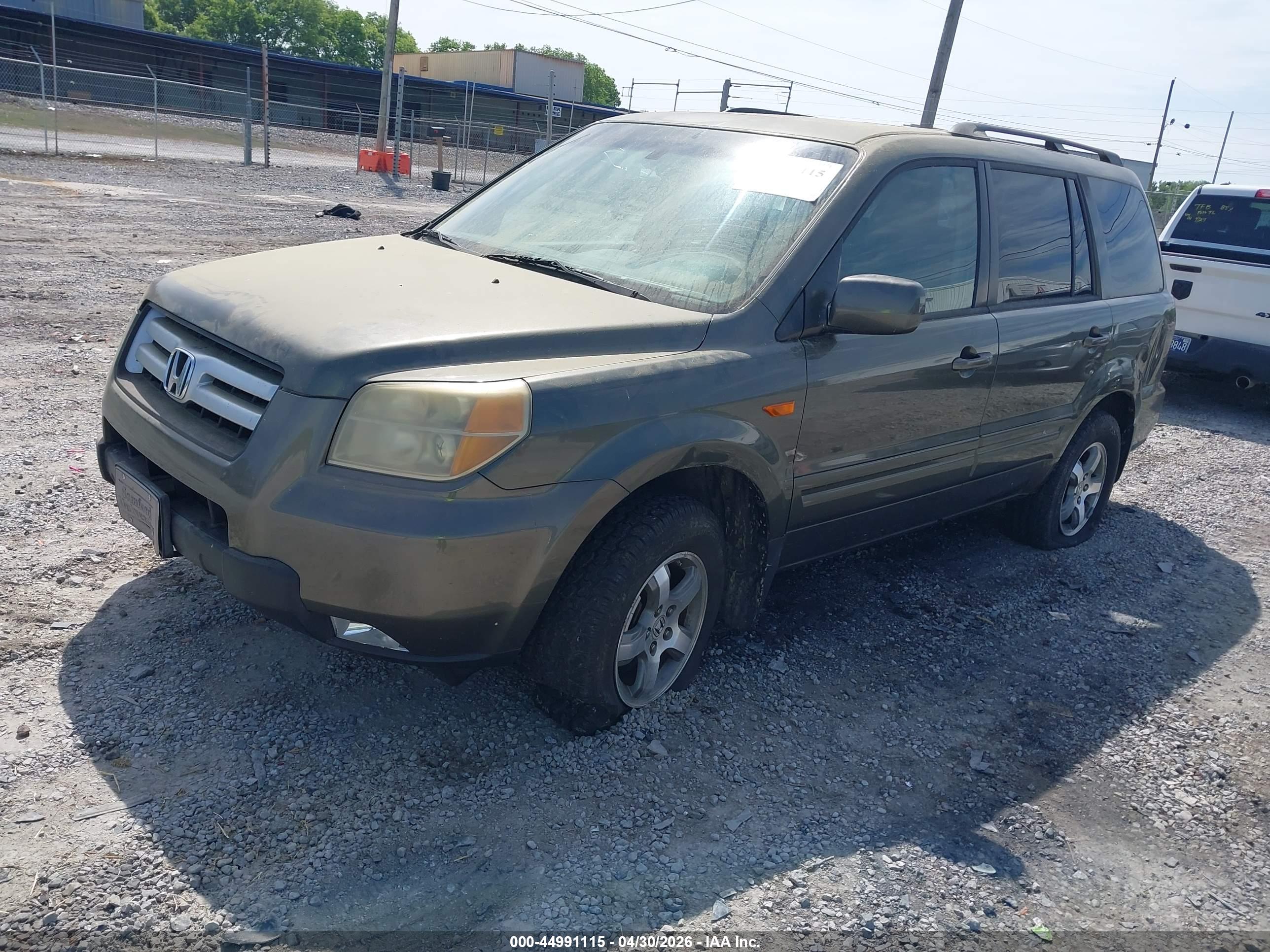 HONDA PILOT image 2