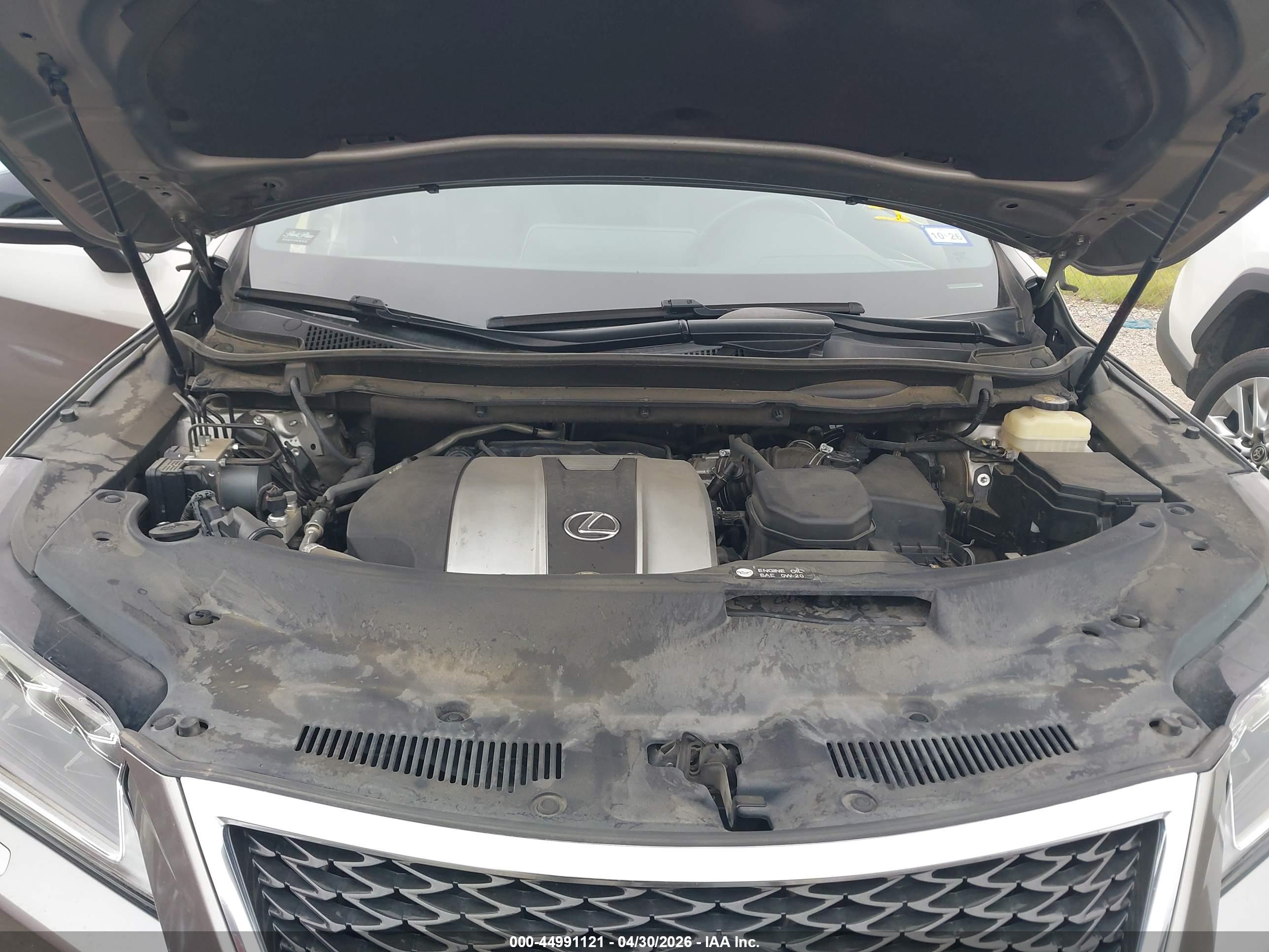 LEXUS RX image 10