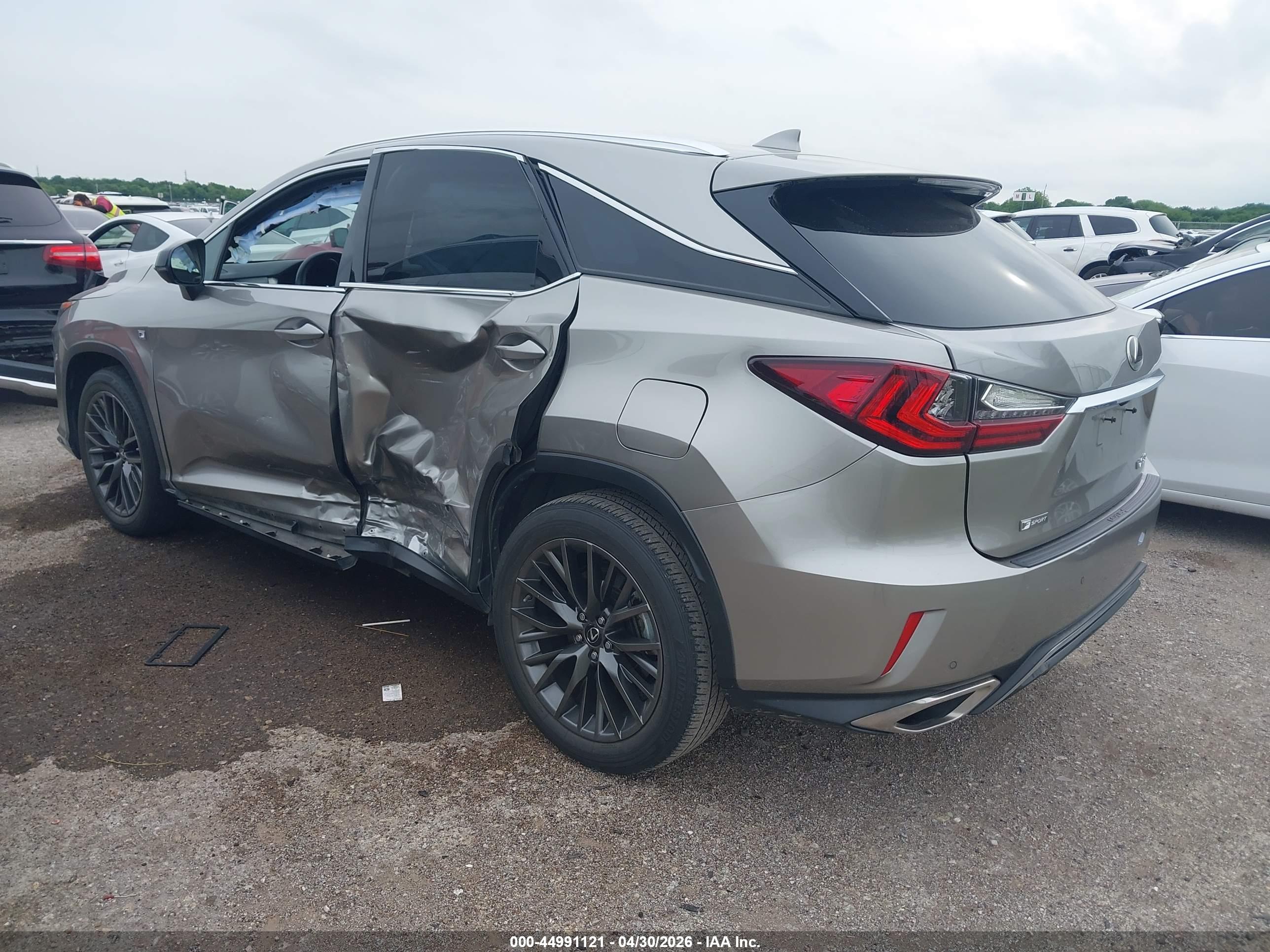 LEXUS RX image 3